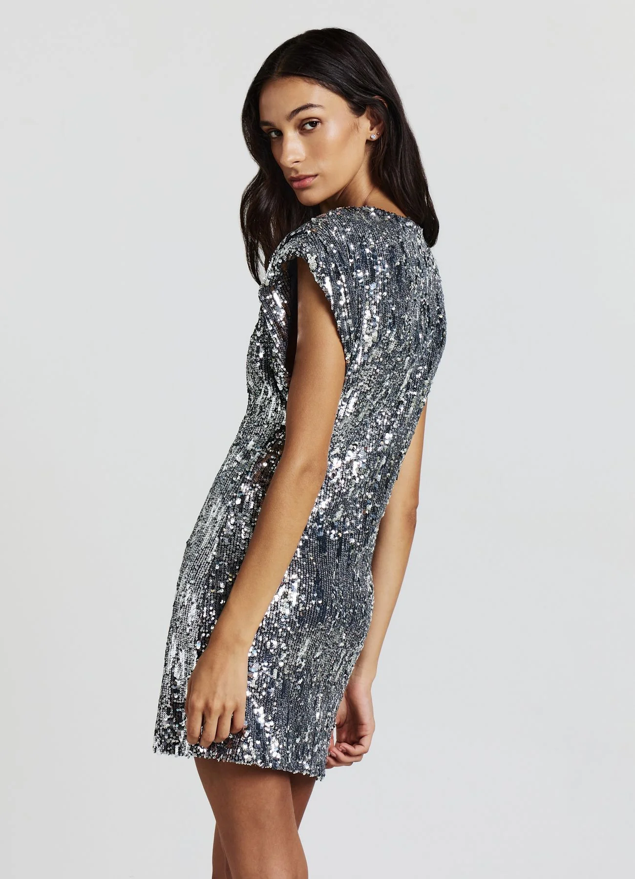 Abito corto con paillettes - Image 3