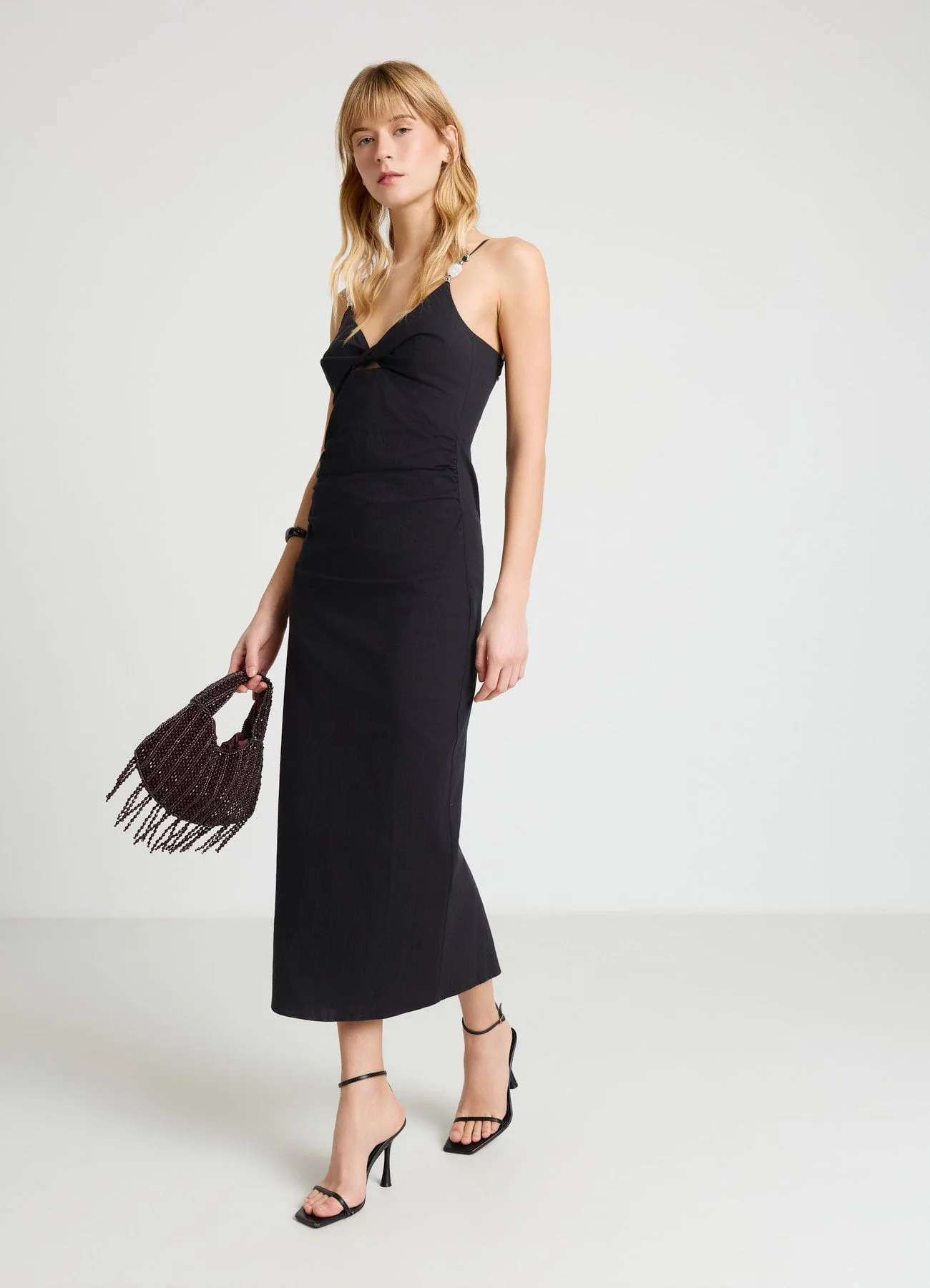 Abito lungo con cut-out e perline - Image 4