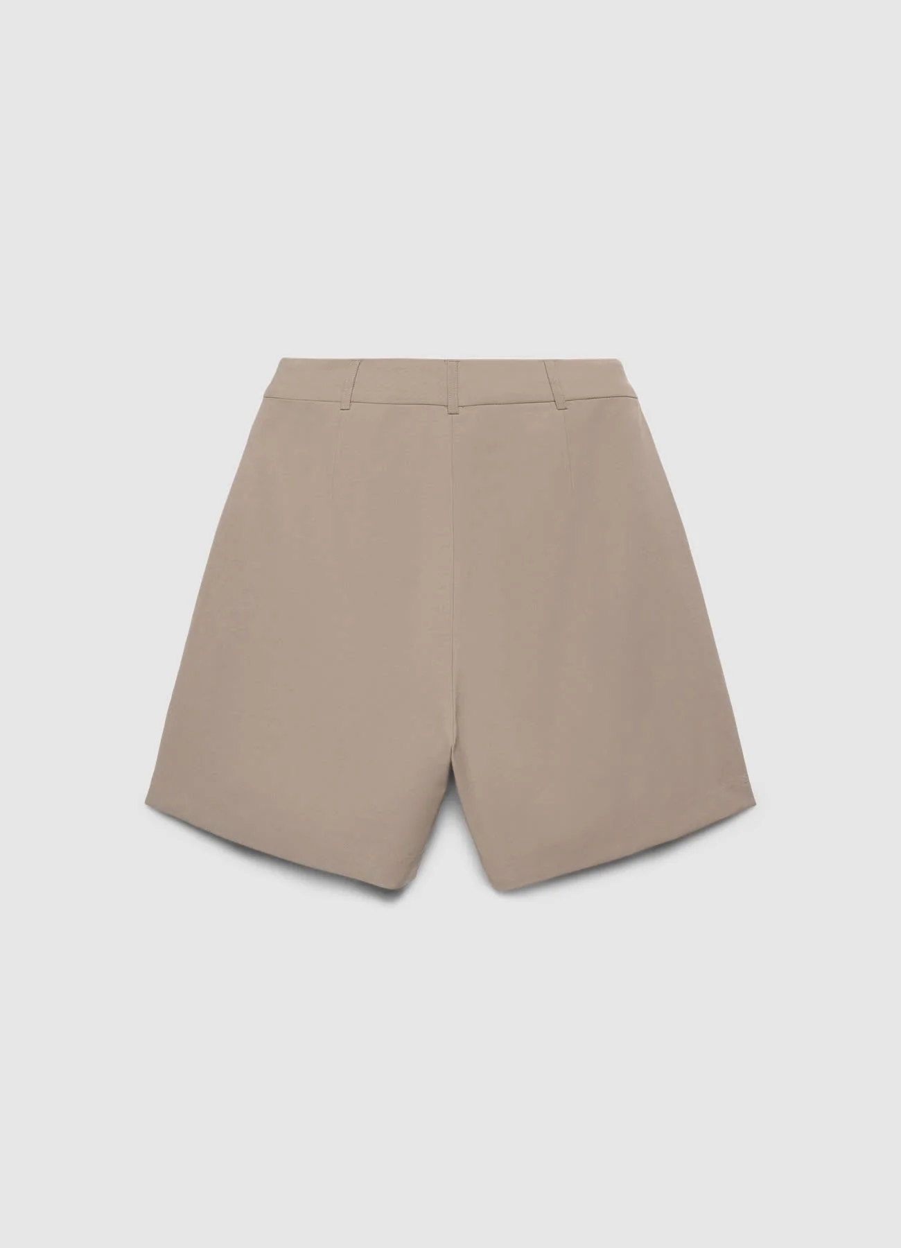 Bermuda con tasche applicate - Image 4