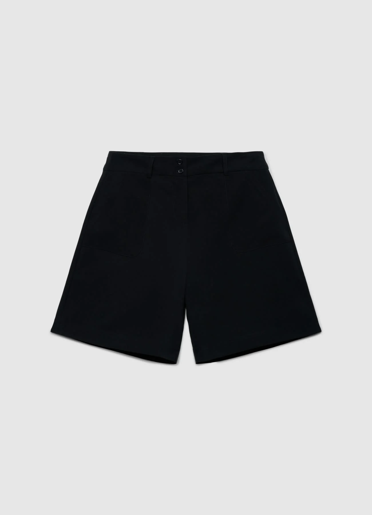 Bermuda con tasche applicate - Image 5