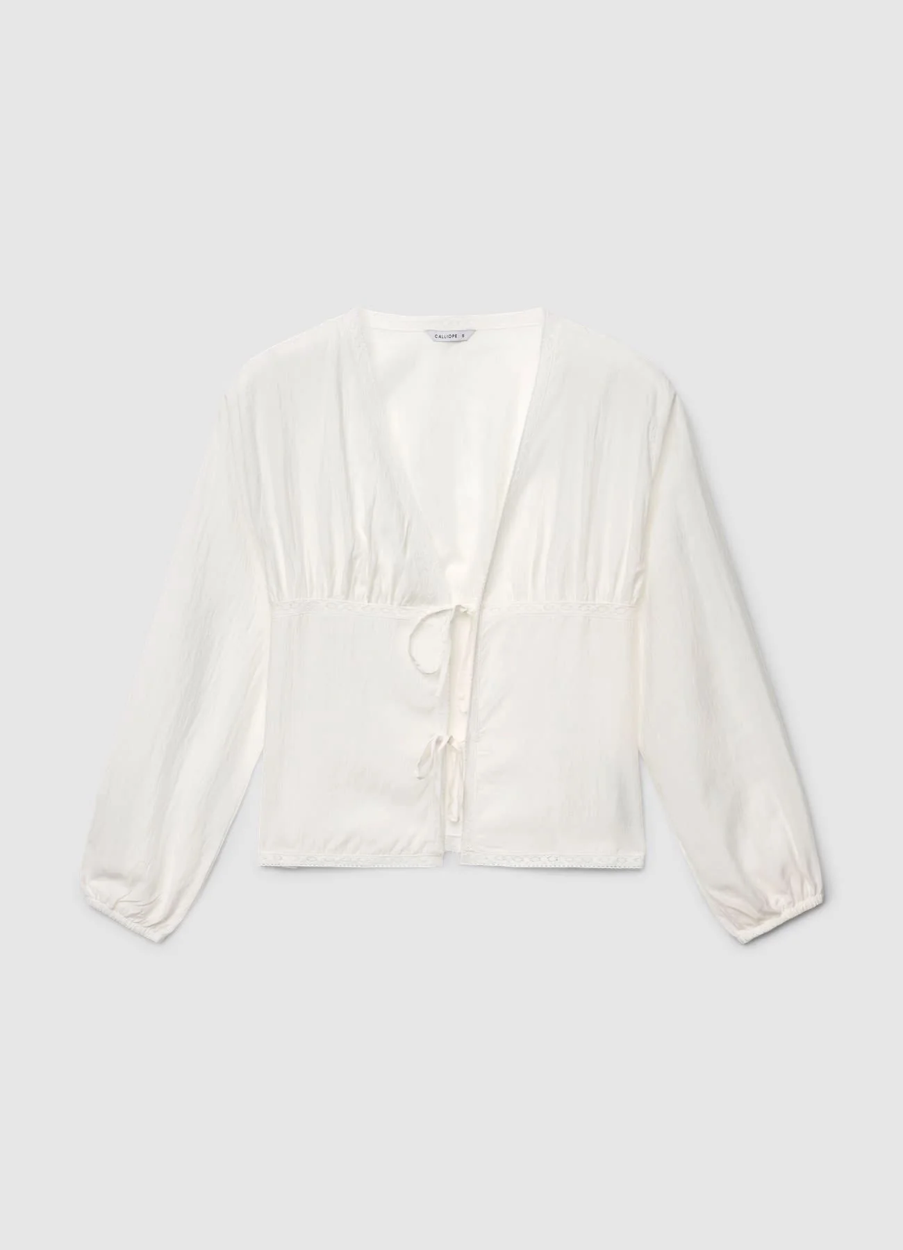 Blusa con laccetti e inserti in macramè - Image 5