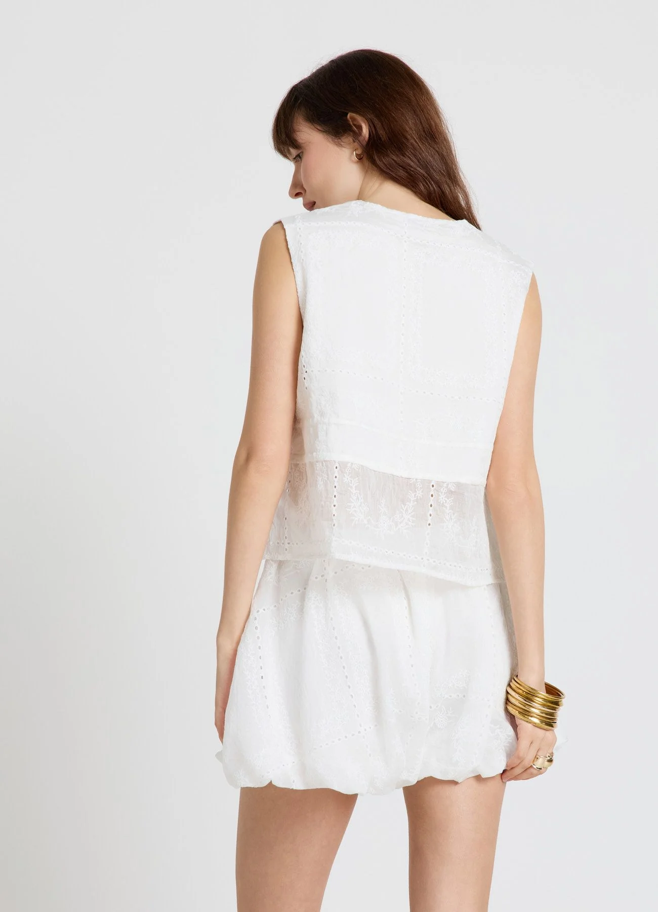 Blusa con laccetti e ricamo sangallo - Image 3
