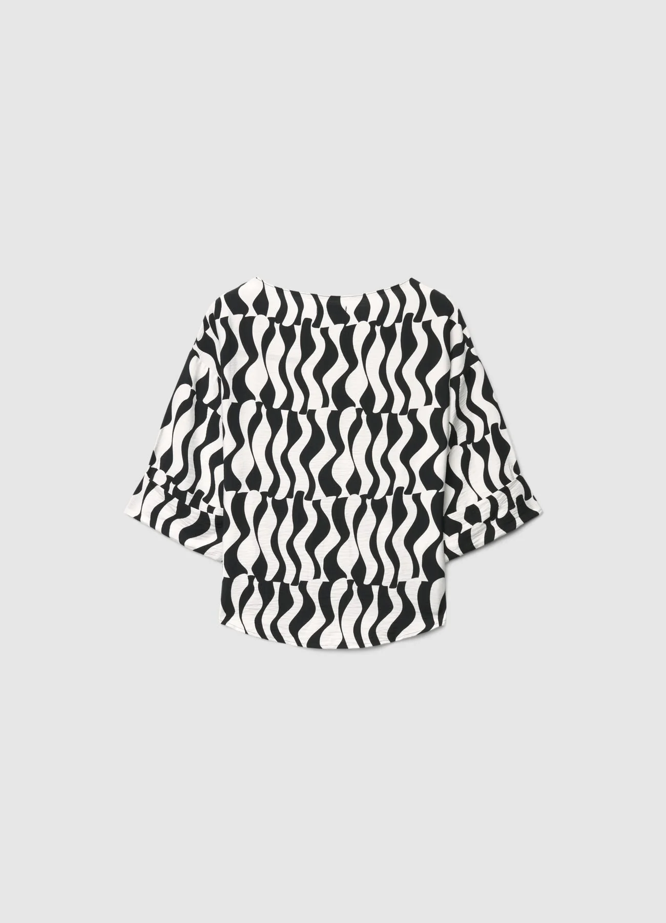 Blusa con maniche tre quarti stampa geometrica - Image 5