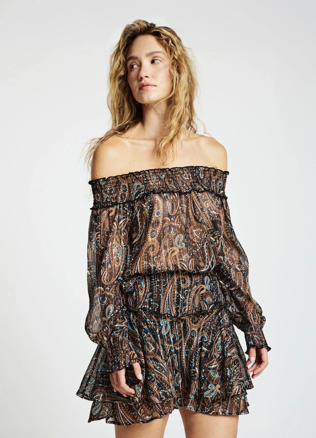 Blusa con spalle scoperte e stampa paisley - Image 2