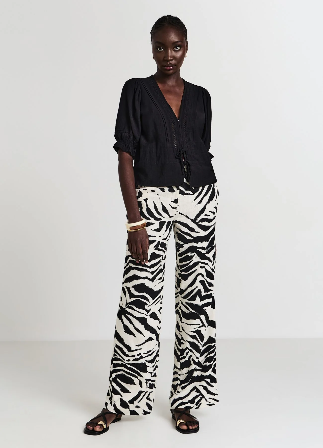 Blusa ricamo a jour - Image 2