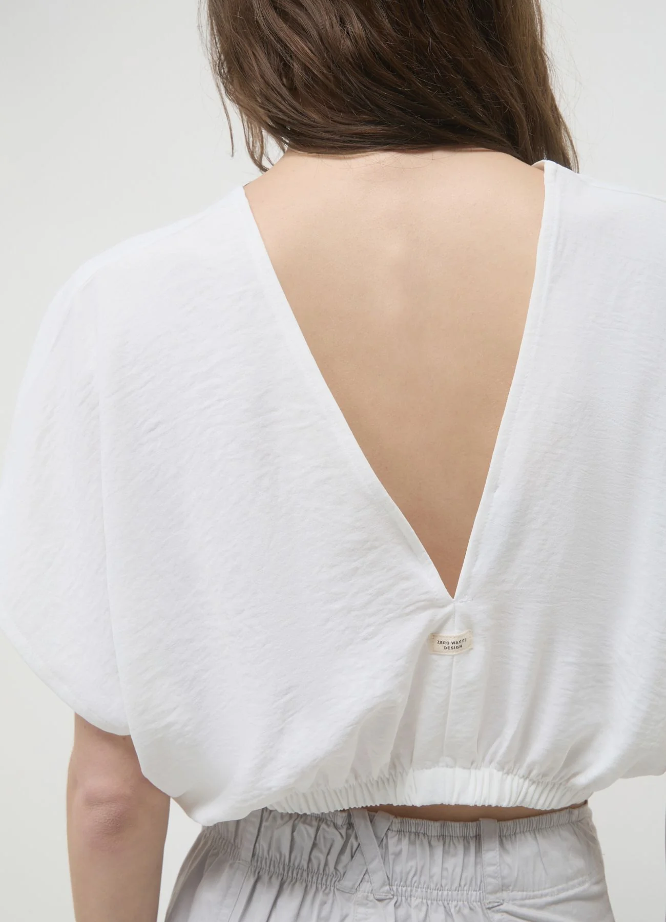 Blusa scollo a v - Image 2
