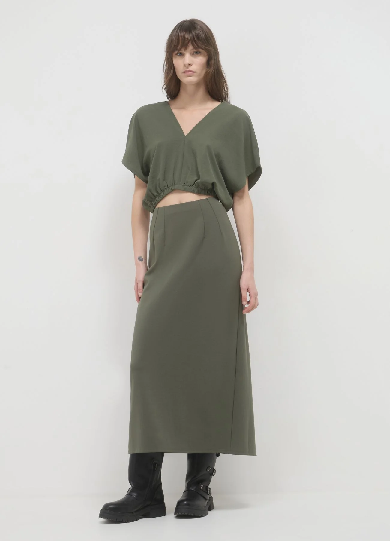 Blusa scollo a v - Image 2