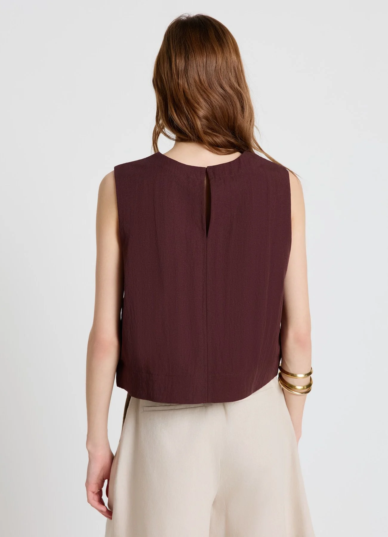 Blusa smanicata a tinta unita - Image 2