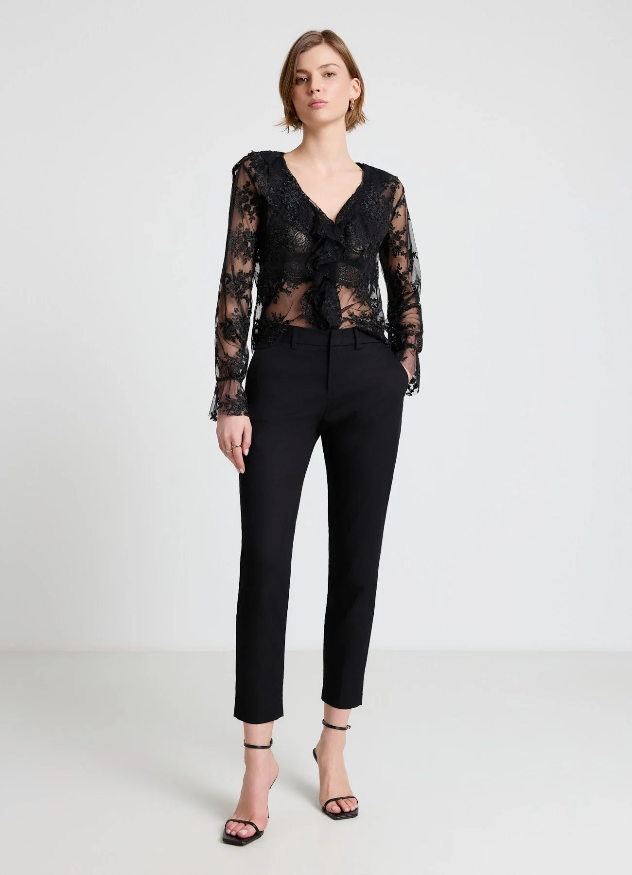 Blusa trasparente con rouches e pizzo - Image 2