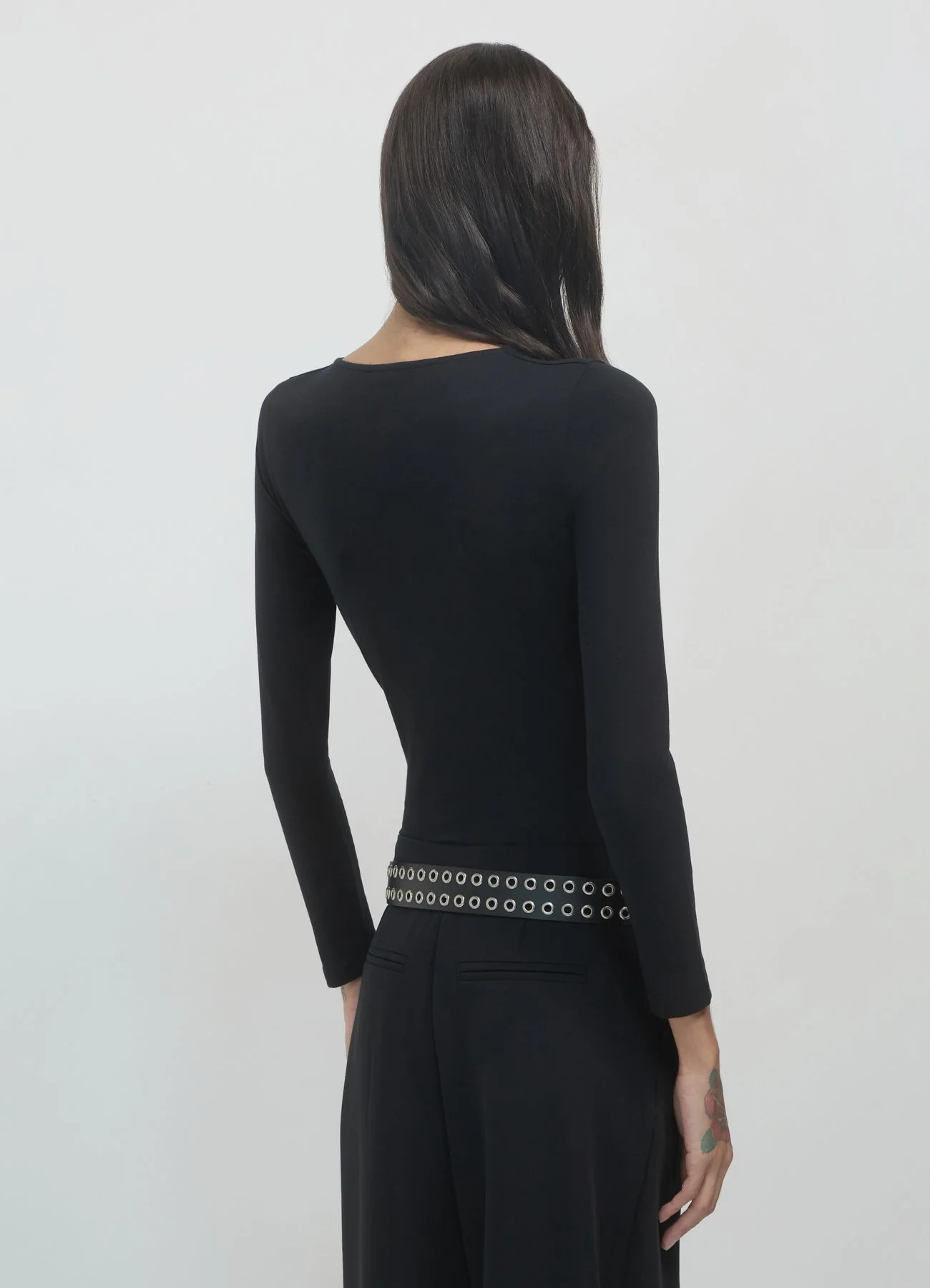 Body scollo a v - Image 3