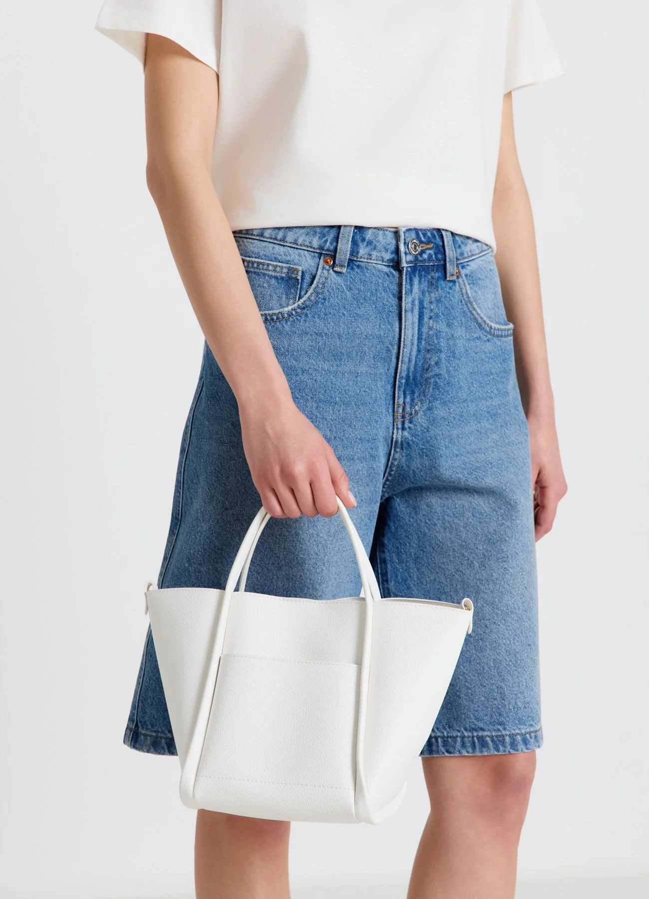 Borsa trapezio con tracolla rimovibile - Image 2