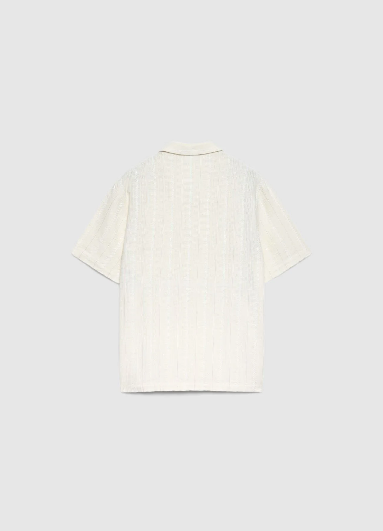 Camicia a maniche corte a righe con colletto a revers - Image 5