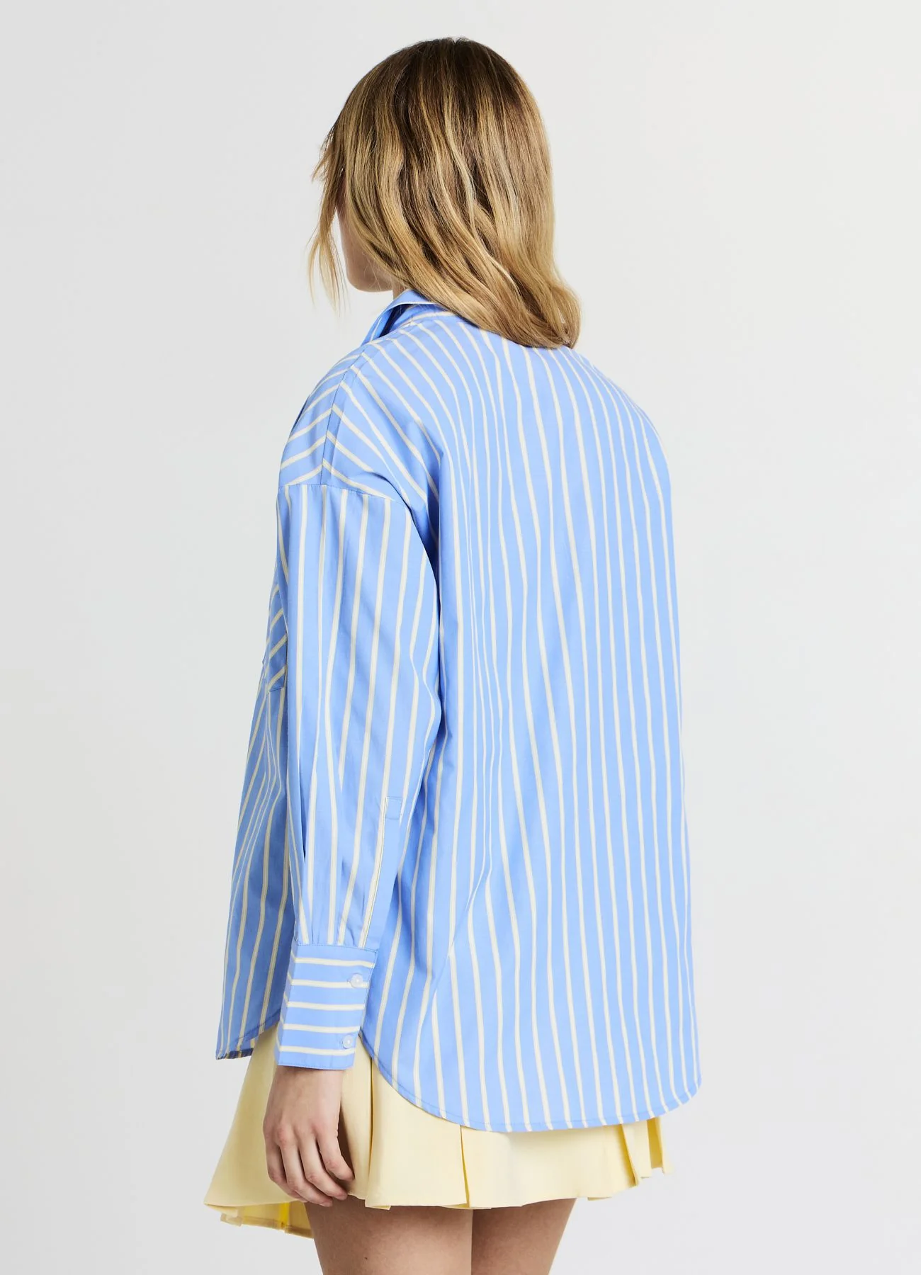 Camicia a righe con bra top - Image 3