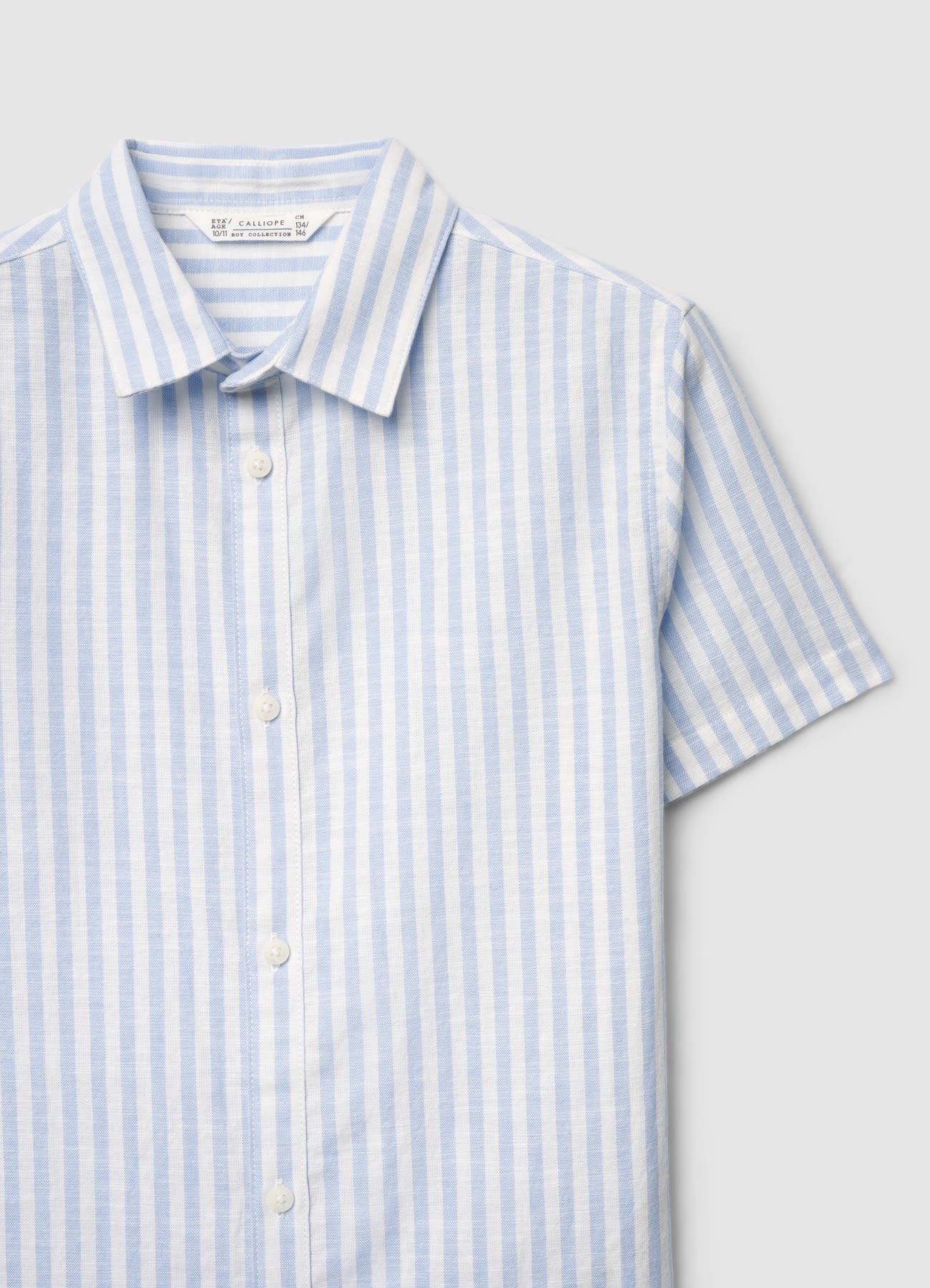 Camicia a righe con colletto classico