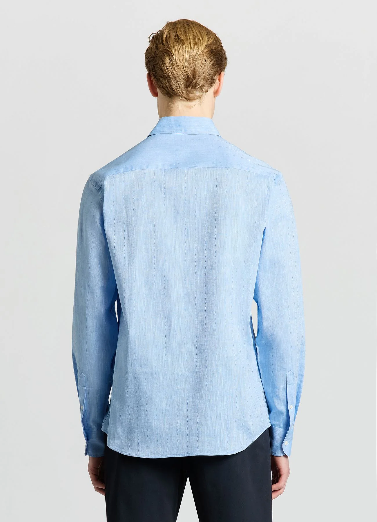 Camicia a righe con colletto classico