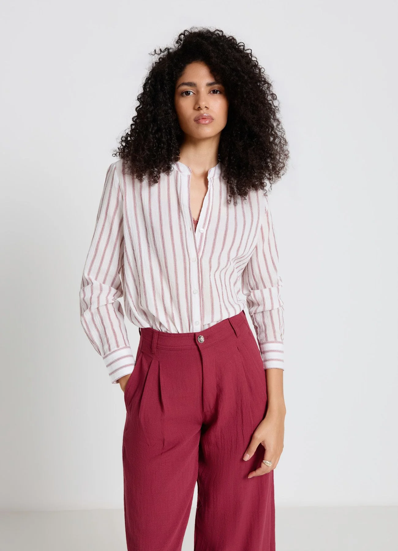 Camicia a righe con collo coreano - Image 7