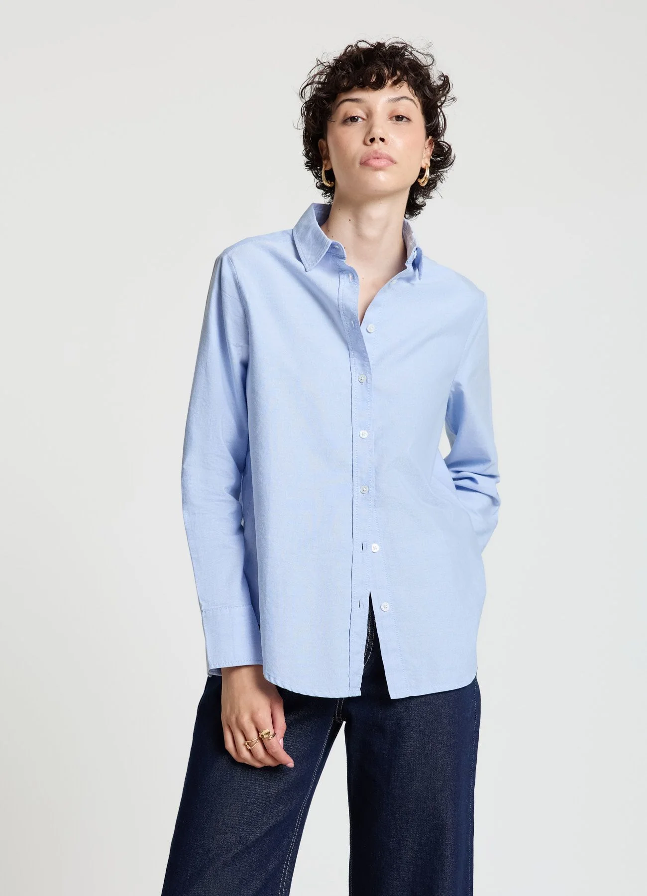 Camicia a tinta unita con colletto classico - Image 2