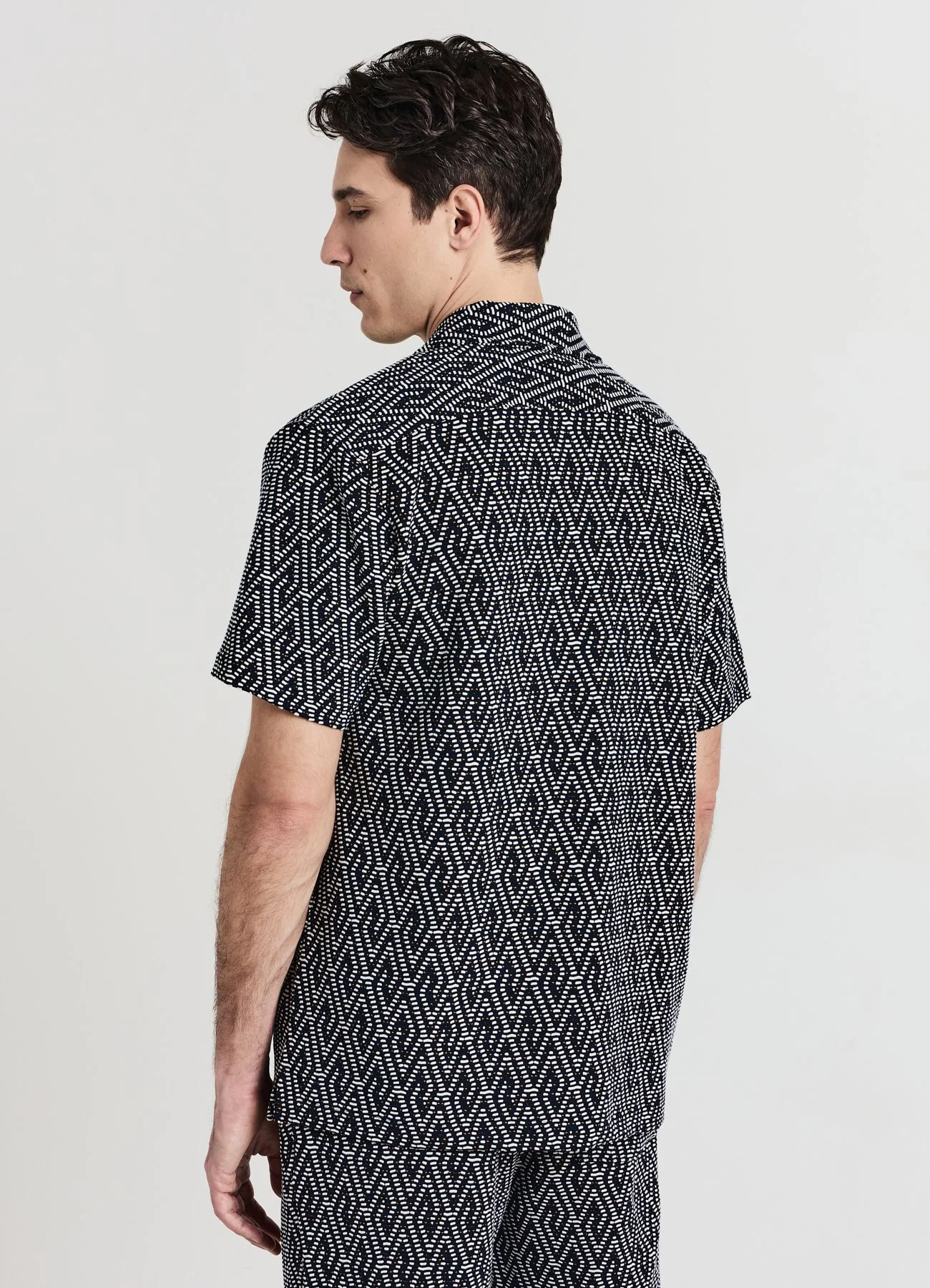 Camicia classica fantasia geometrica