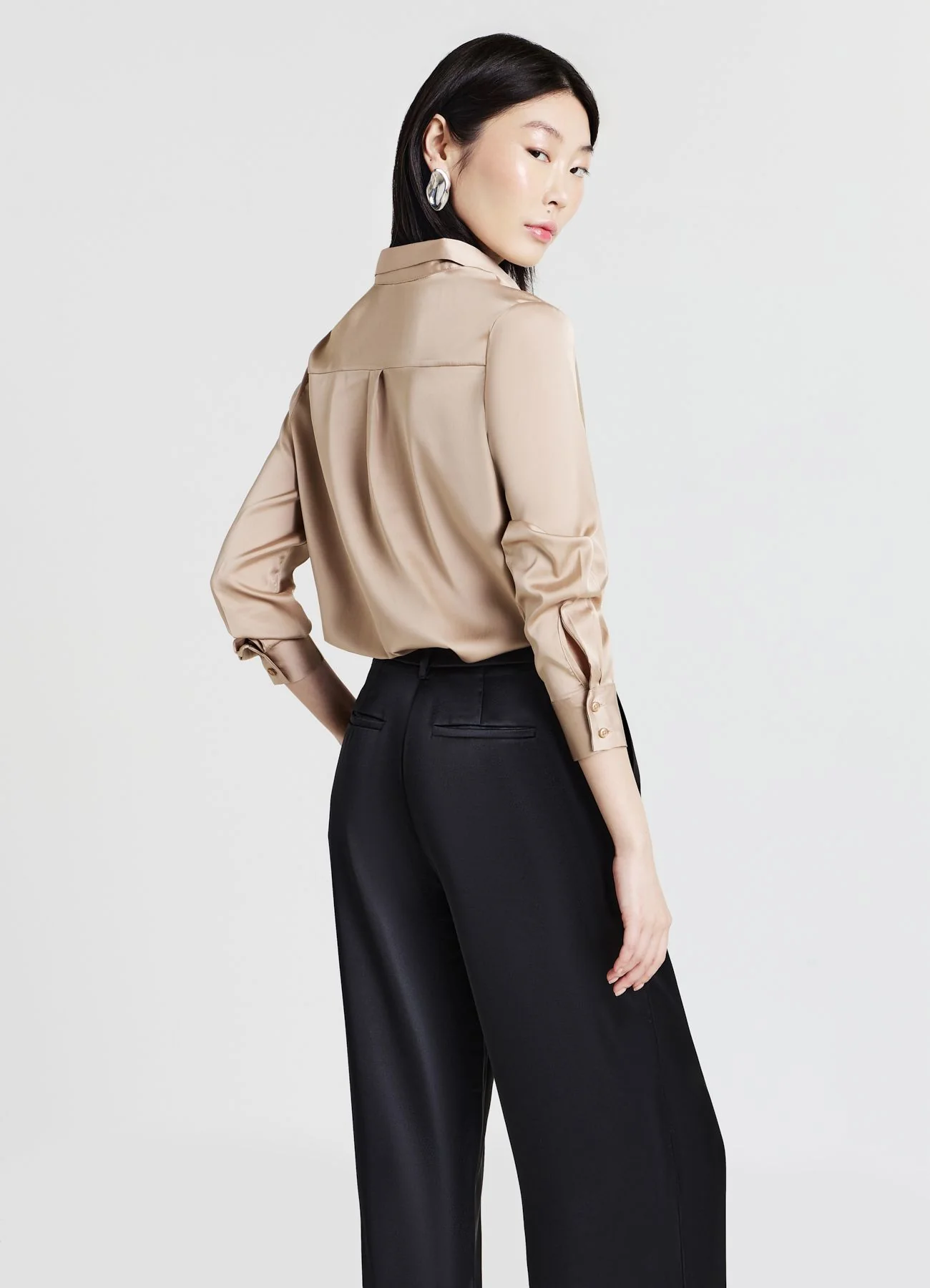 Camicia classica in simil satin - Image 3