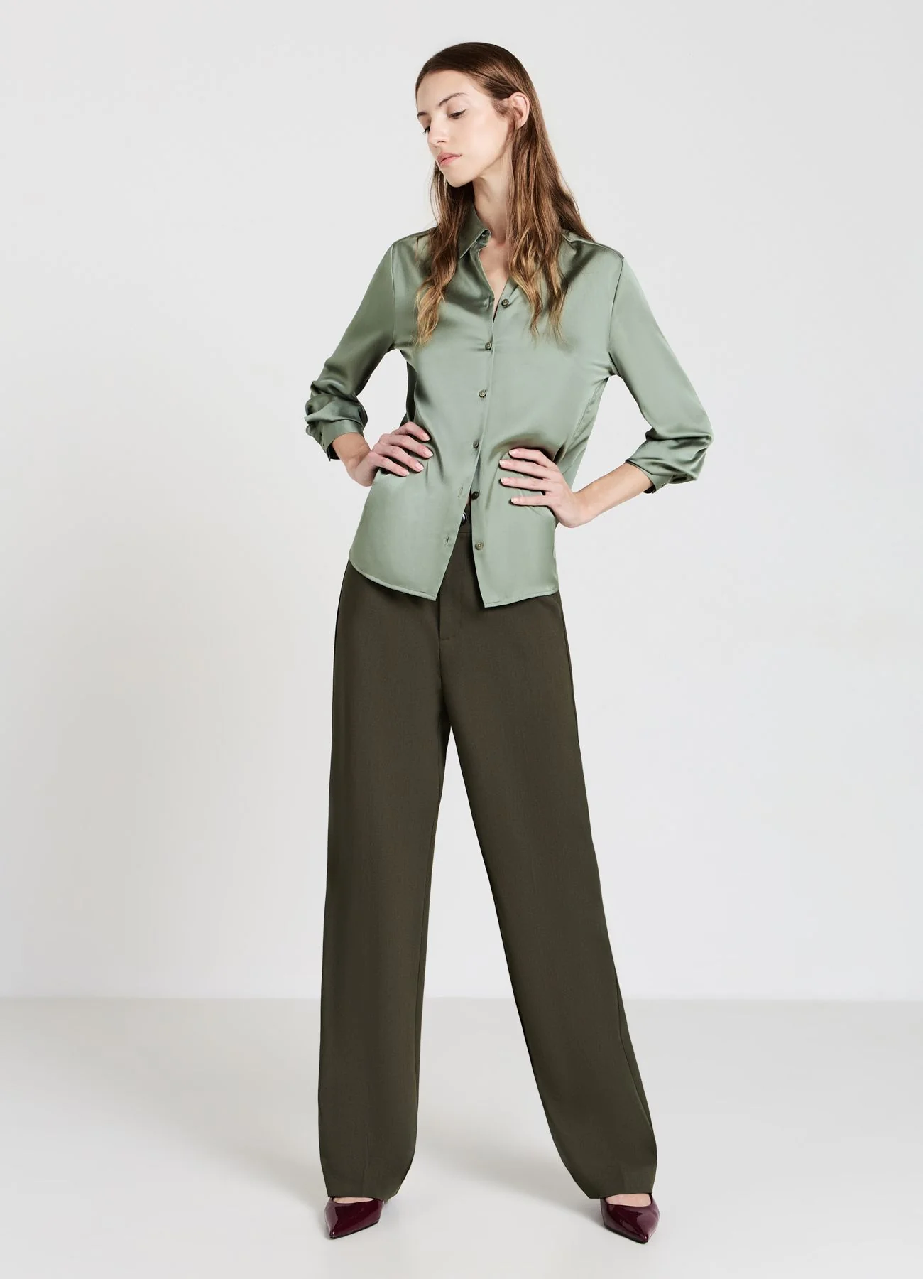 Camicia classica in simil satin - Image 3