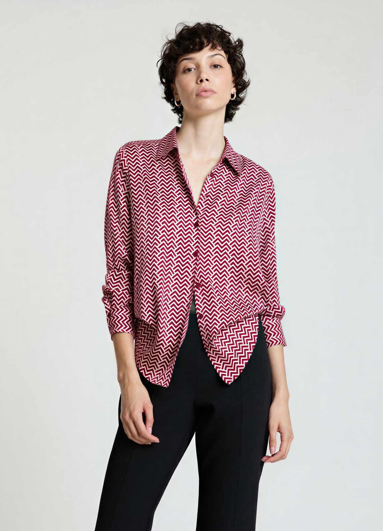 Camicia classica similsatin stampa chevron - Image 7