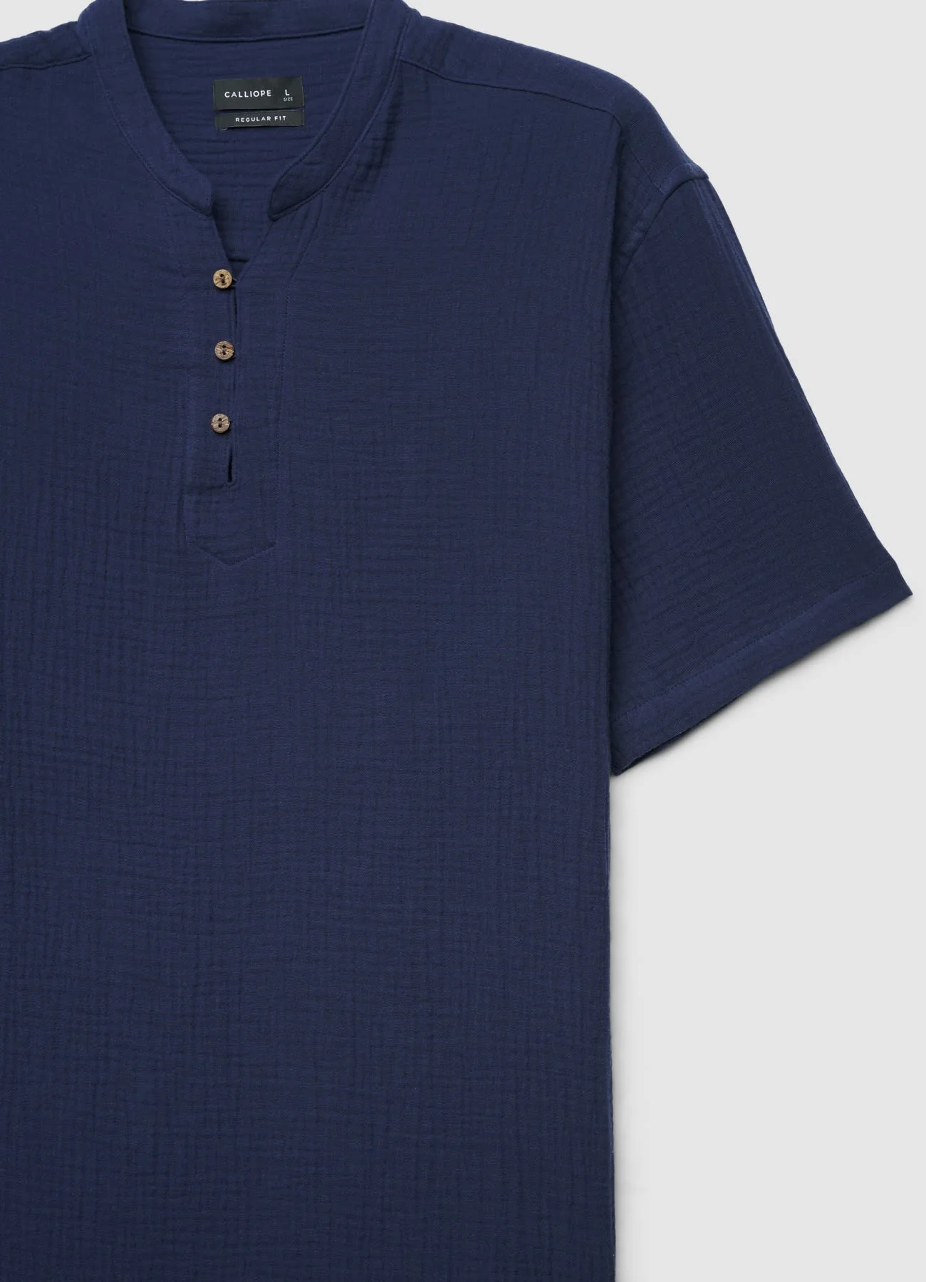 Camicia con collo alla coreana e bottoni - Image 5