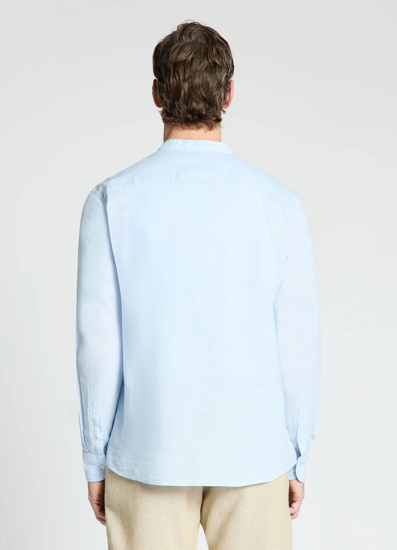 Camicia con collo coreana misto lino