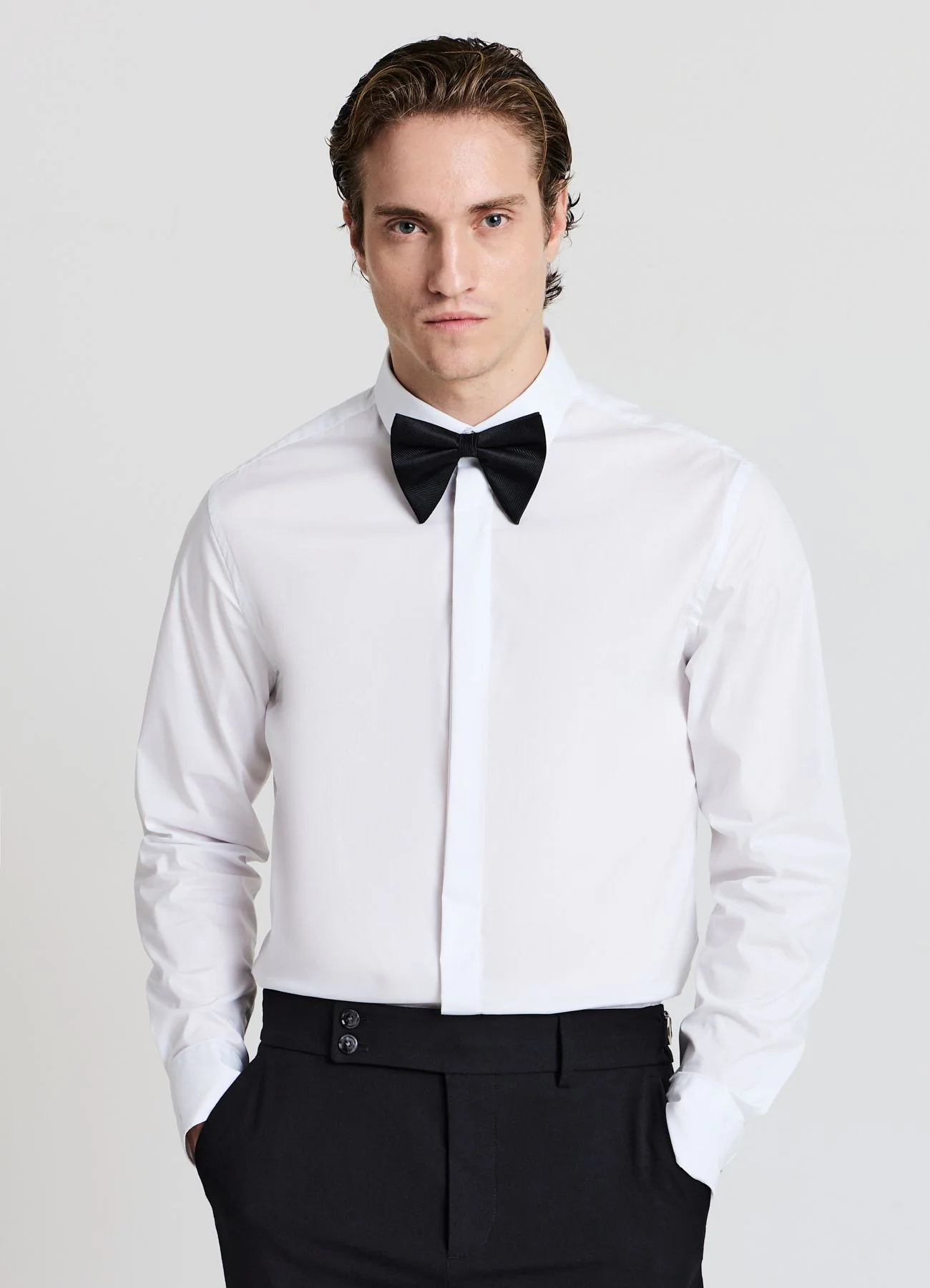 Camicia con placket nascosto