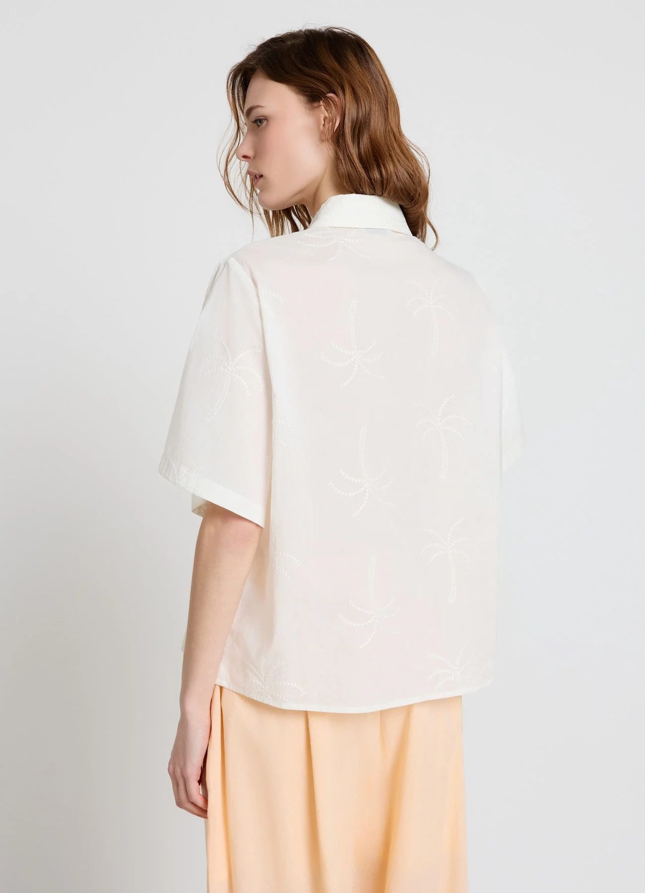 Camicia con ricamo palme - Image 3