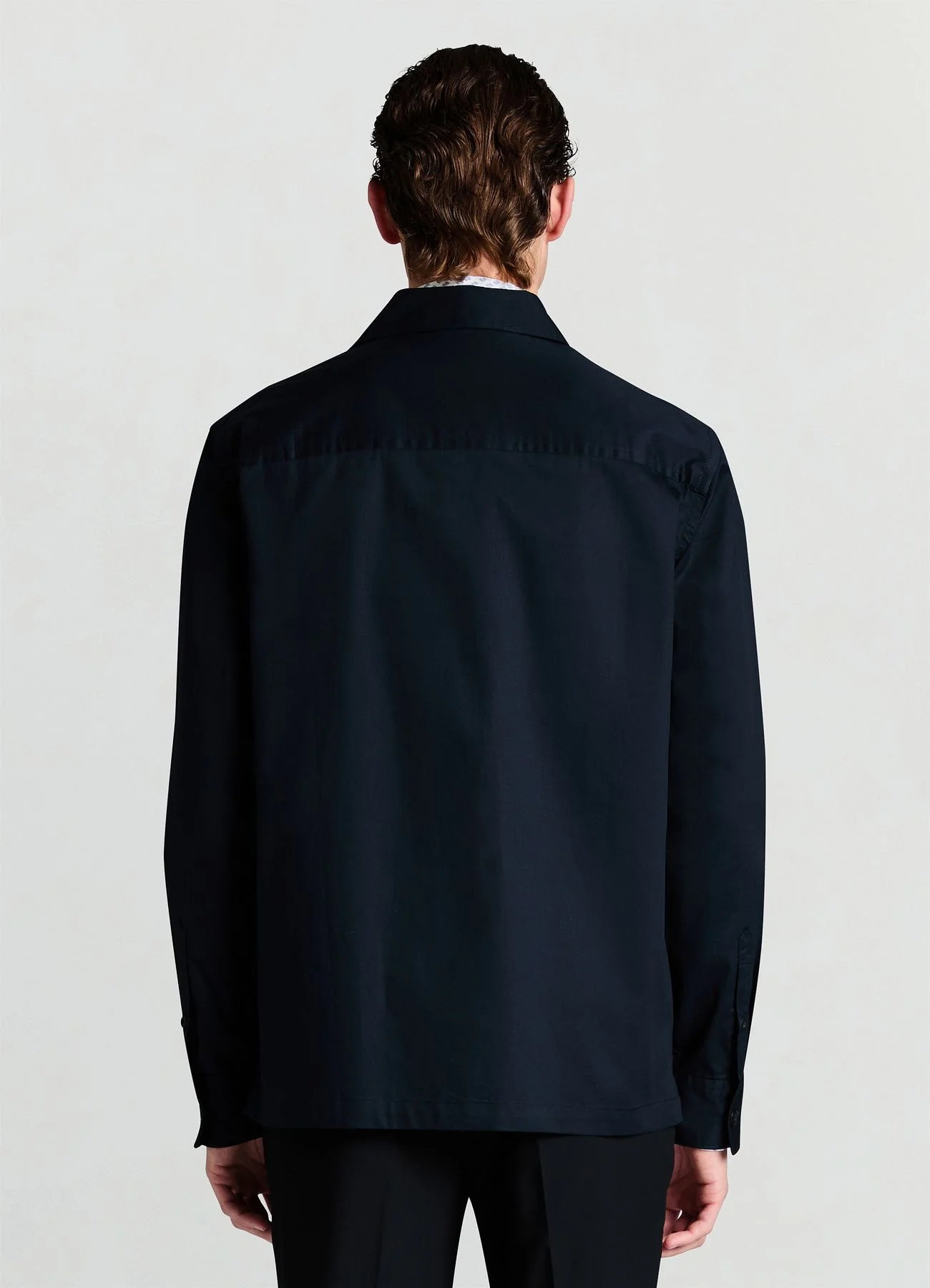 Camicia con tasche applicate - Image 2