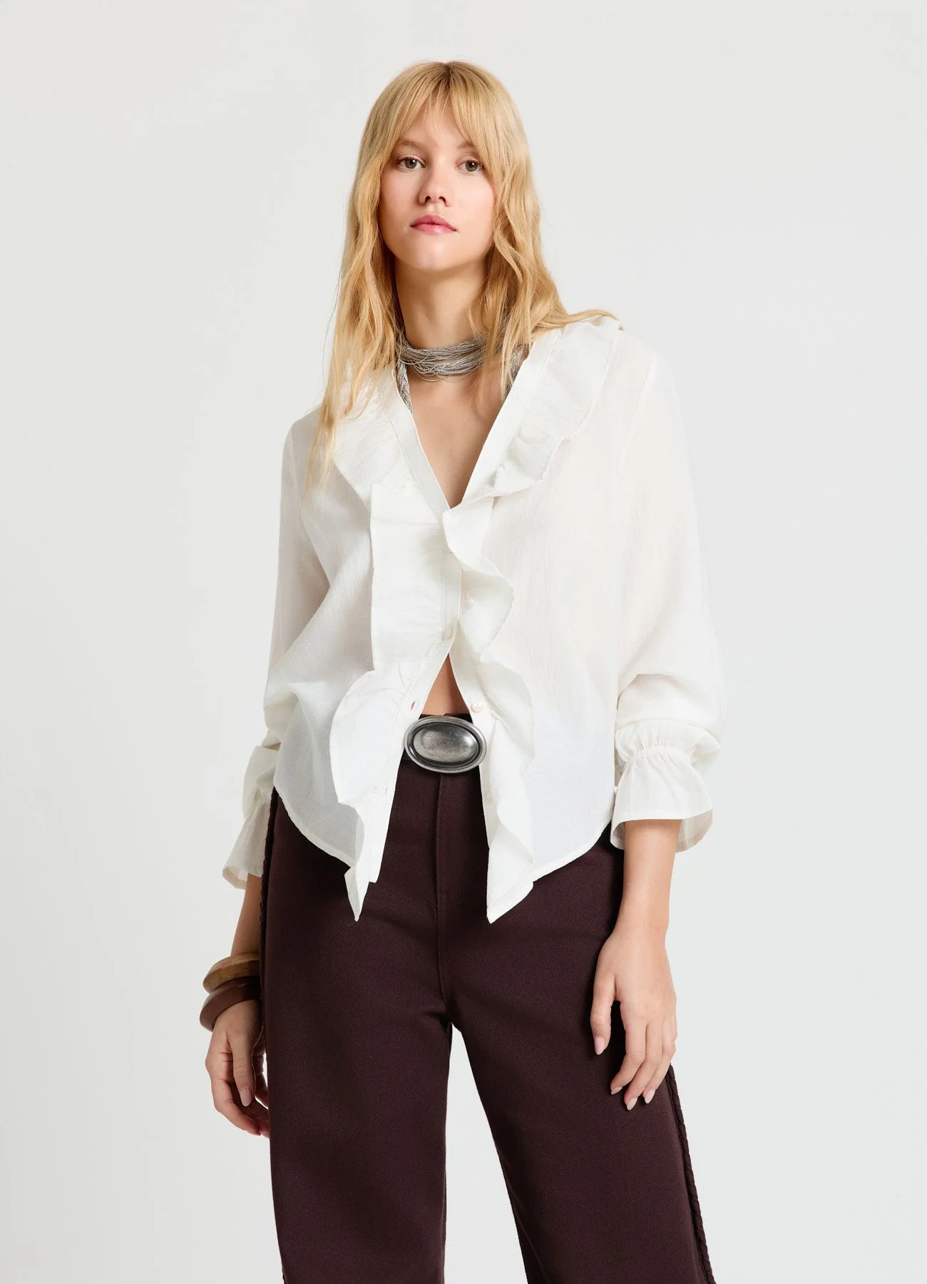 Camicia con volant e bottoni