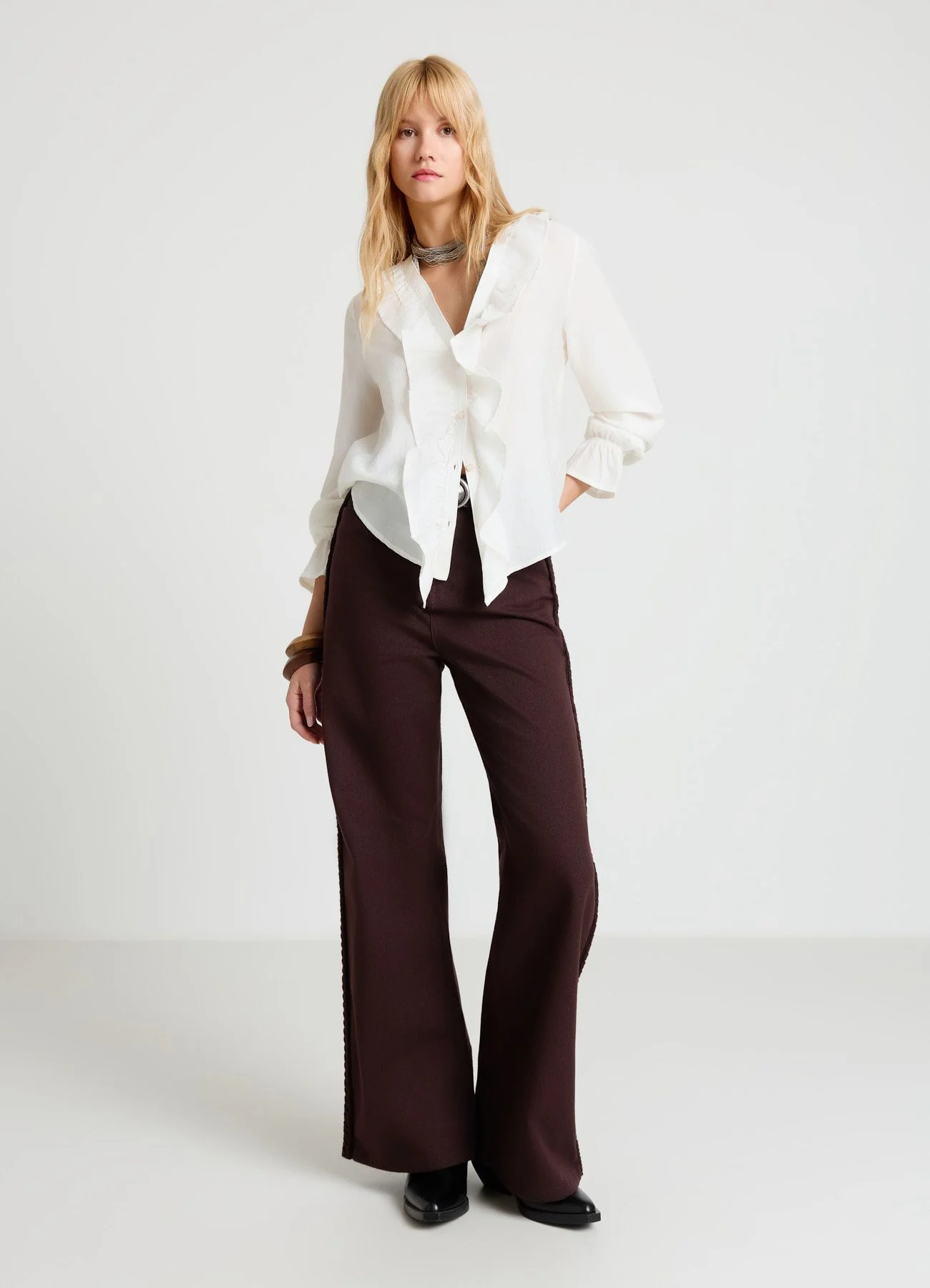 Camicia con volant e bottoni - Image 3