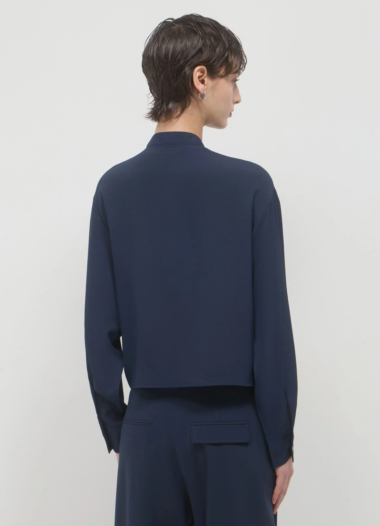 Camicia coreana con tasconi - Image 3