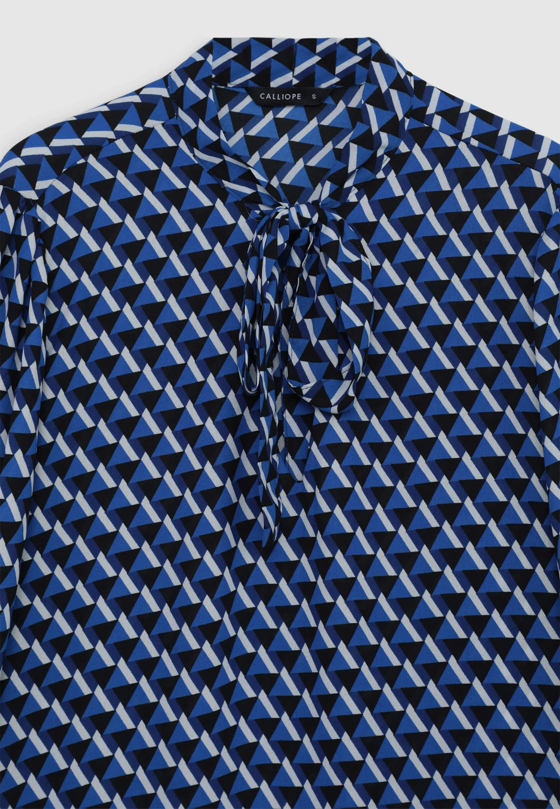 Camicia coreana fantasia con cravattino - Image 4