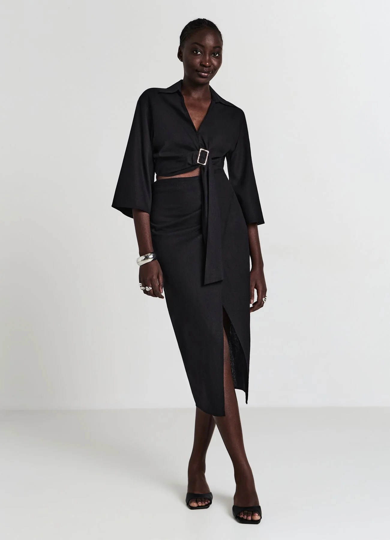 Camicia crop con fibbia - Image 2