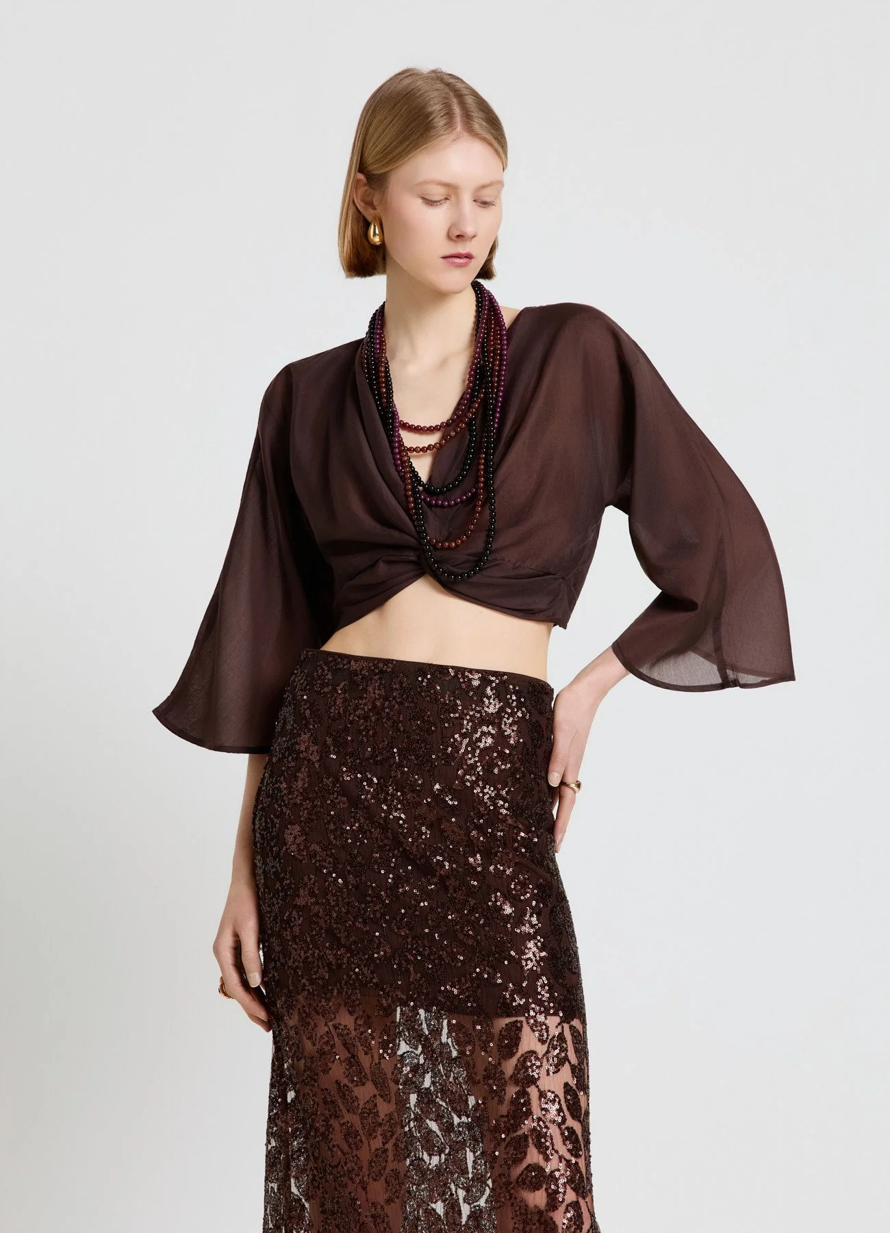 Camicia crop con nodo e scollo a V - Image 7