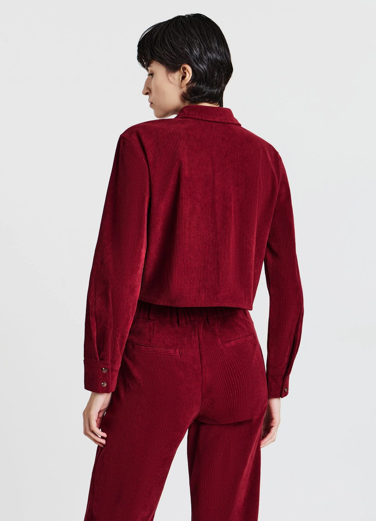 Camicia crop effetto velluto a coste