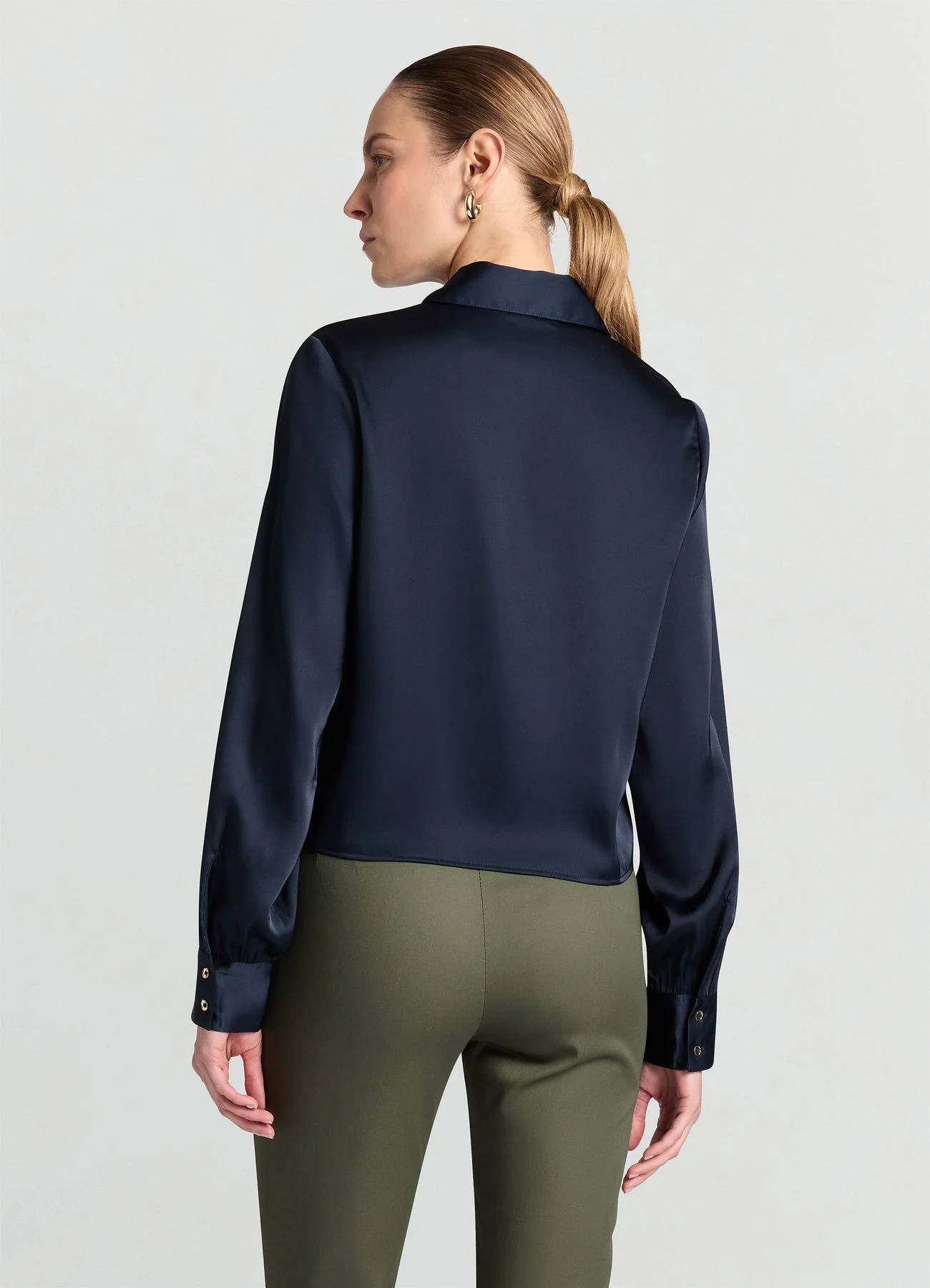 Camicia crop simil satin maniche a palloncino - Image 2