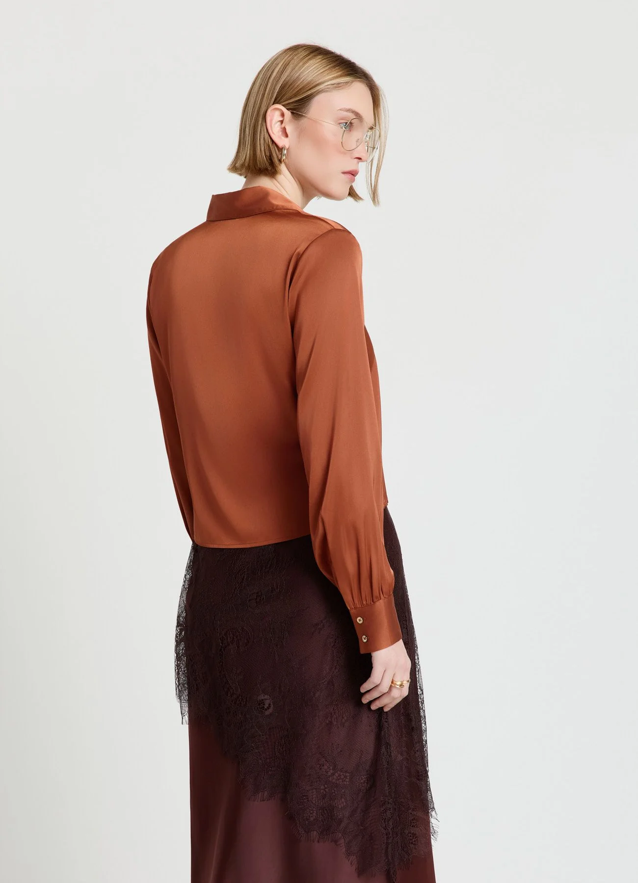 Camicia crop simil satin maniche a palloncino - Image 3
