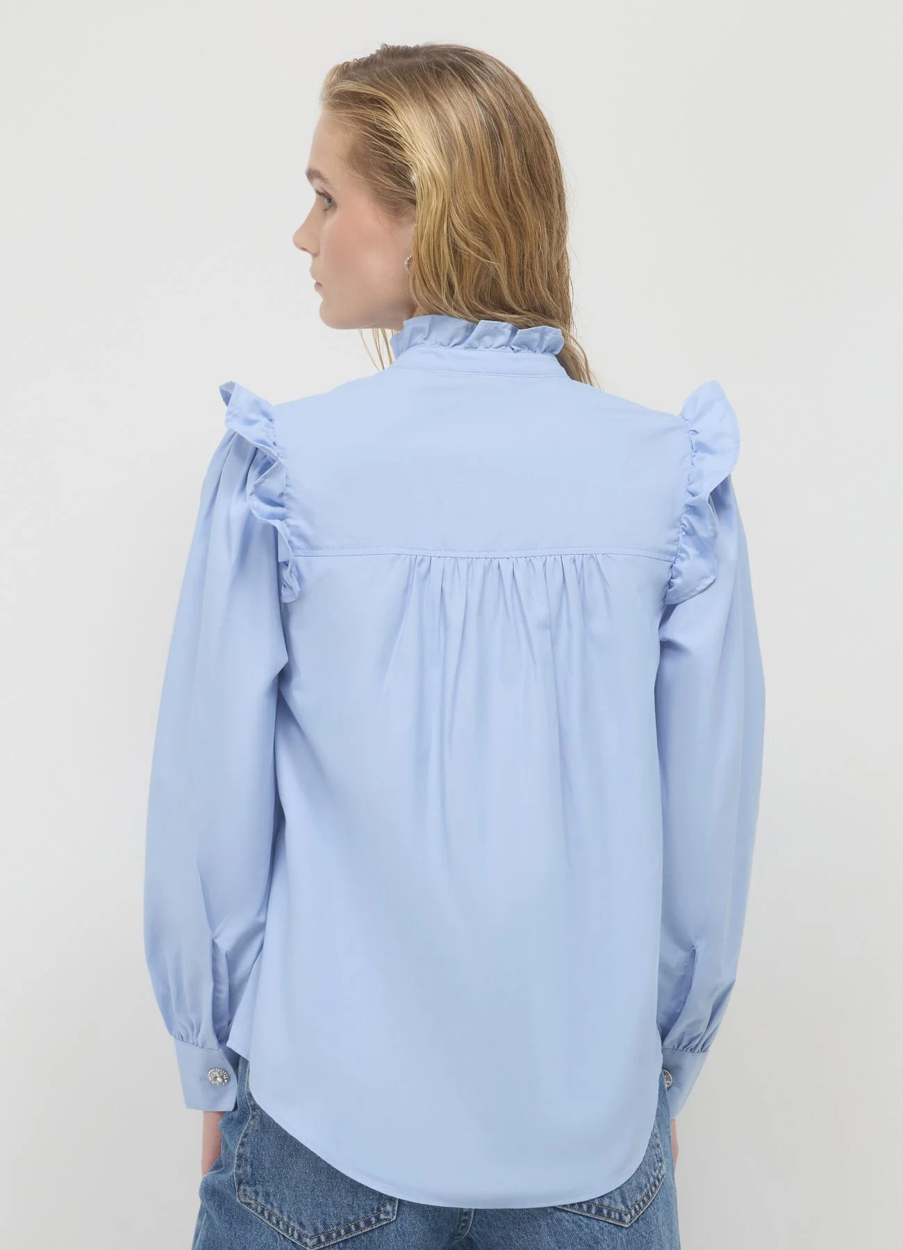 Camicia frill bottone gioiello - Image 2