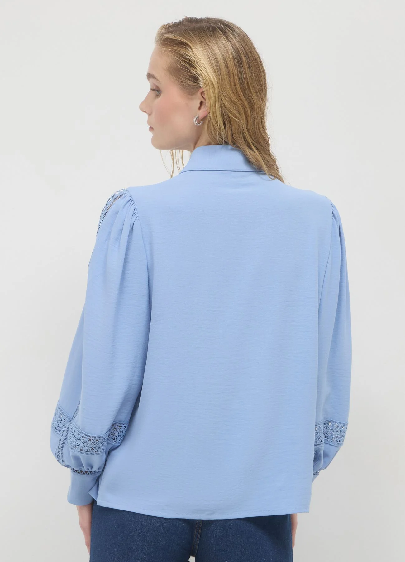 Camicia inserti macramè - Image 3