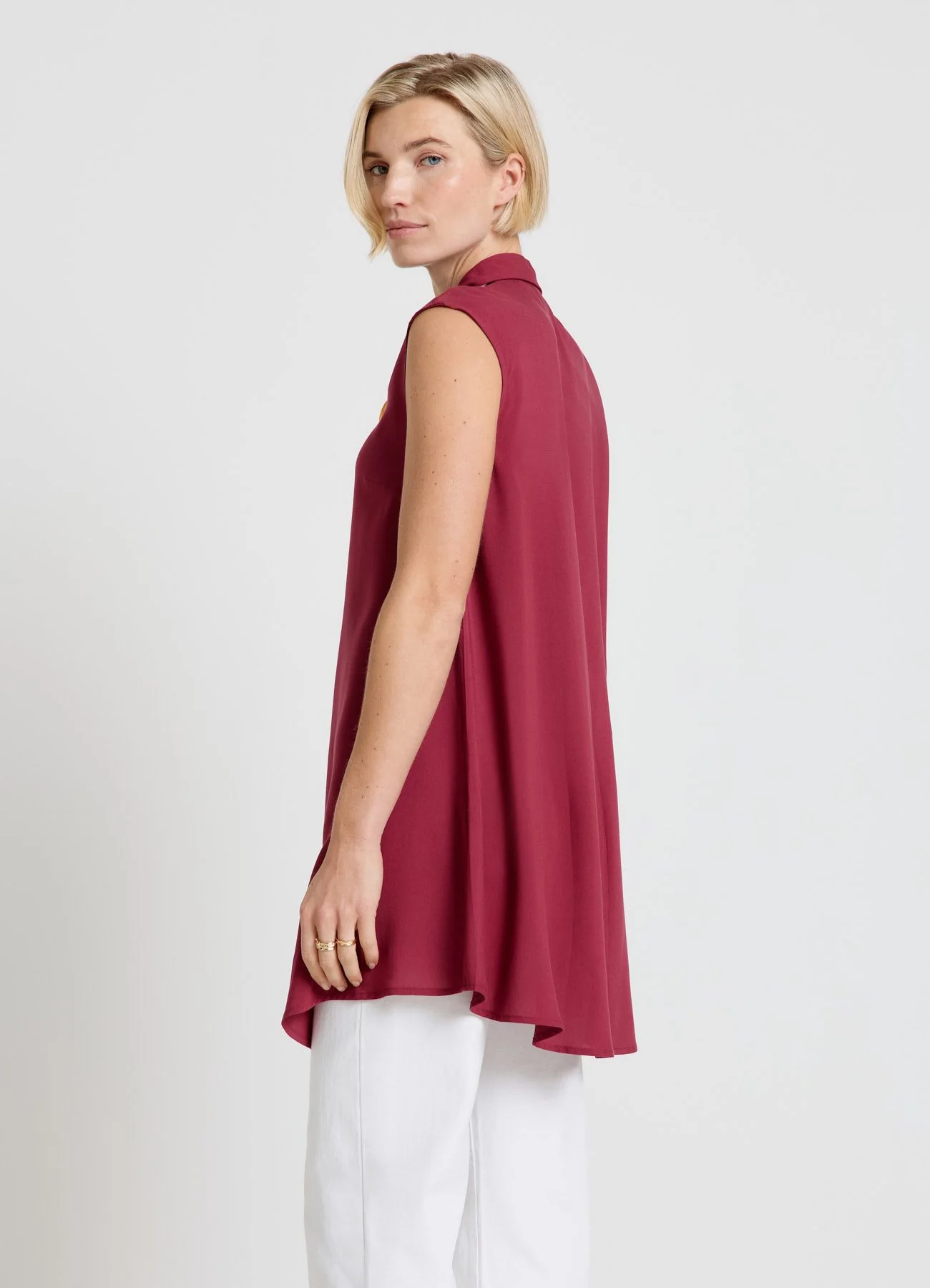 Camicia lunga smanicata tinta unita