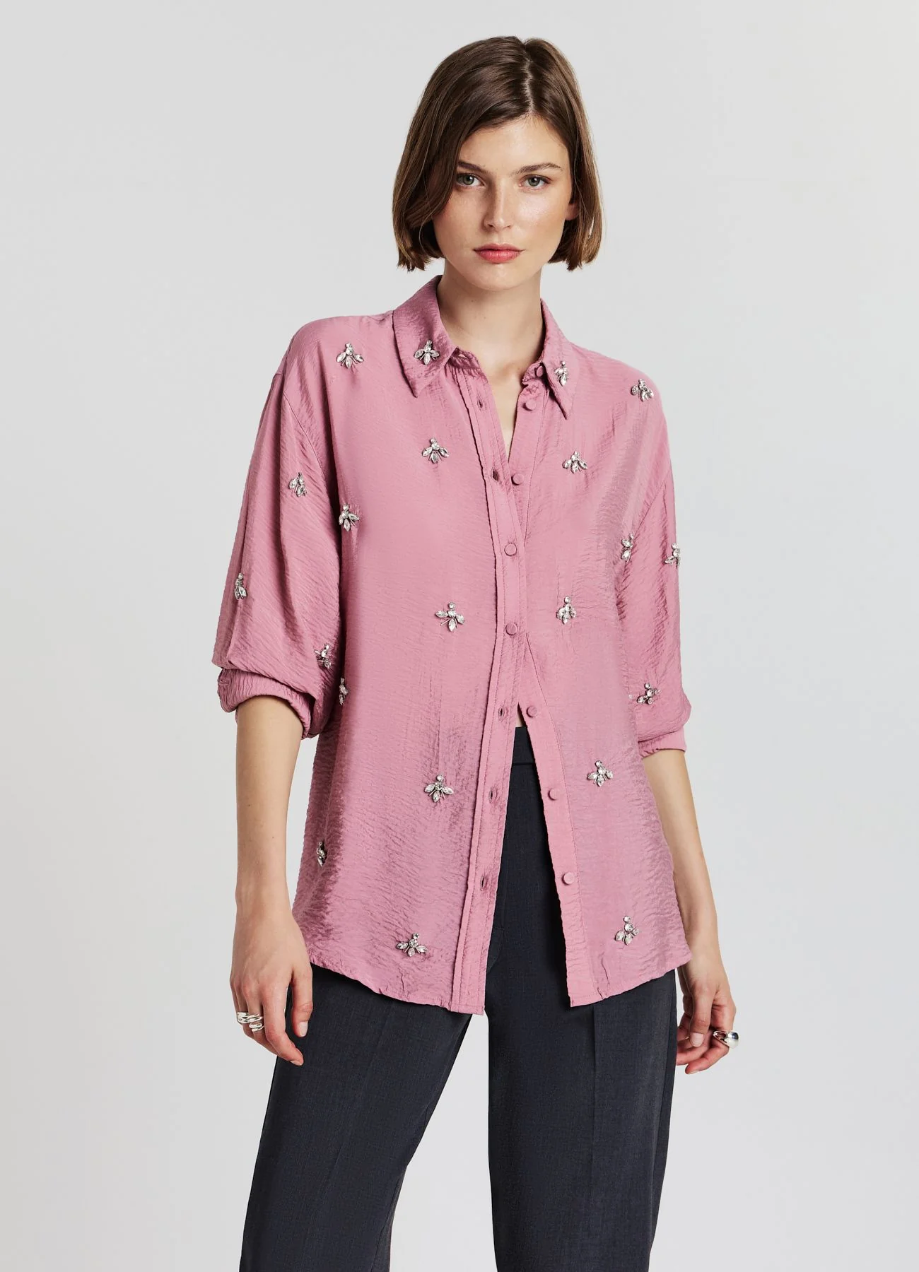 Camicia oversize applicazioni - Image 3