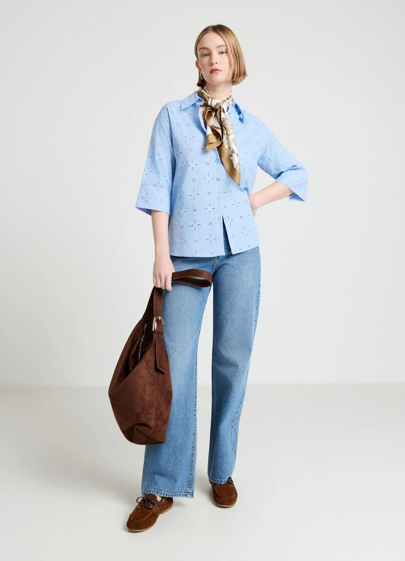 Camicia oversize in sangallo