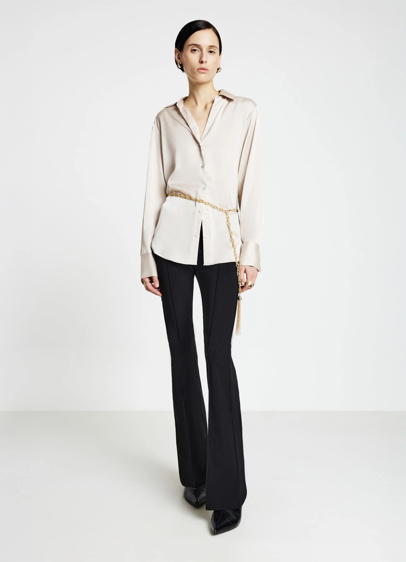 Camicia scollo a V similsatin - Image 3