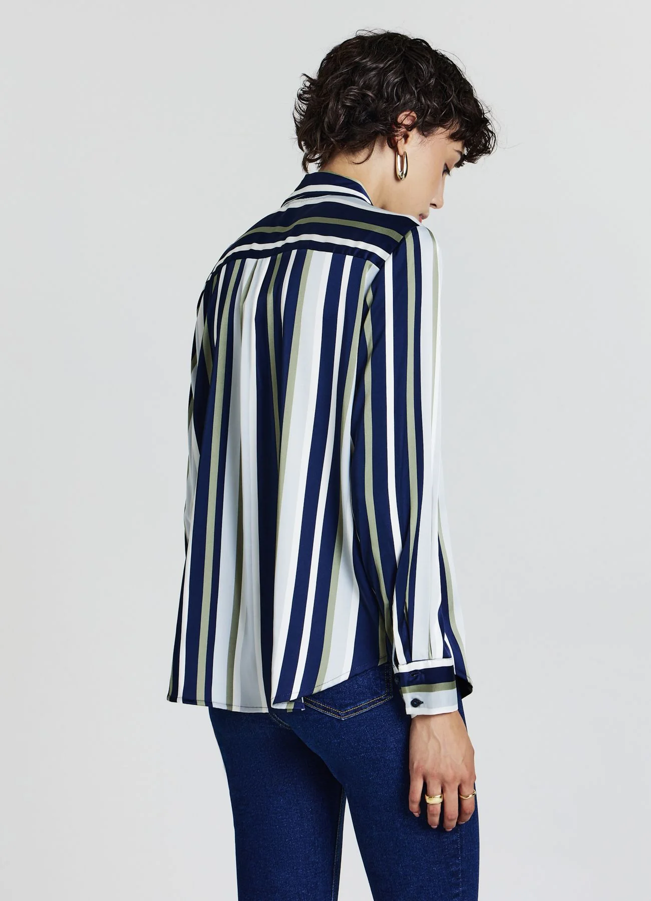 Camicia simil satin a righe