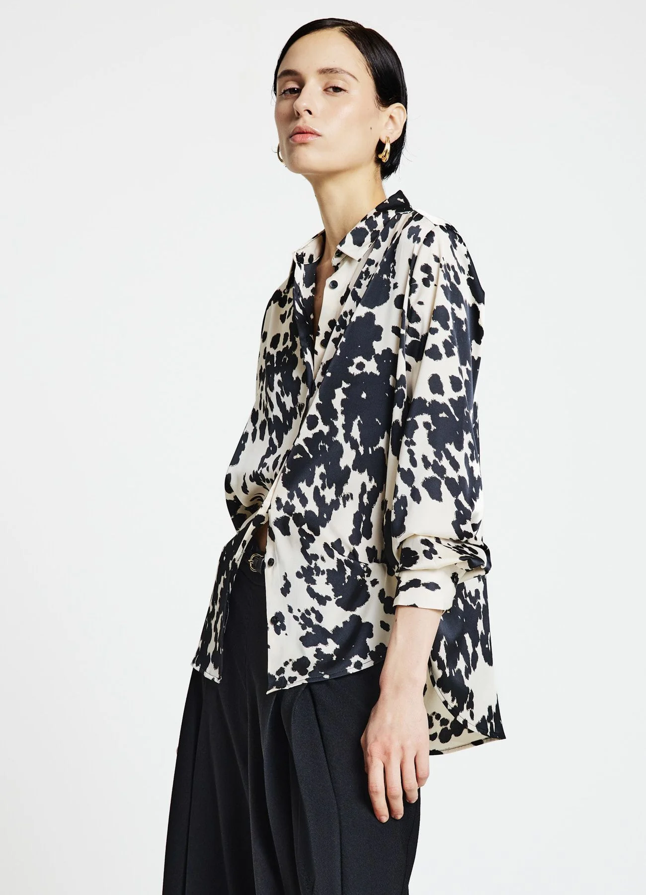 Camicia similsatin stampa mucca - Image 3