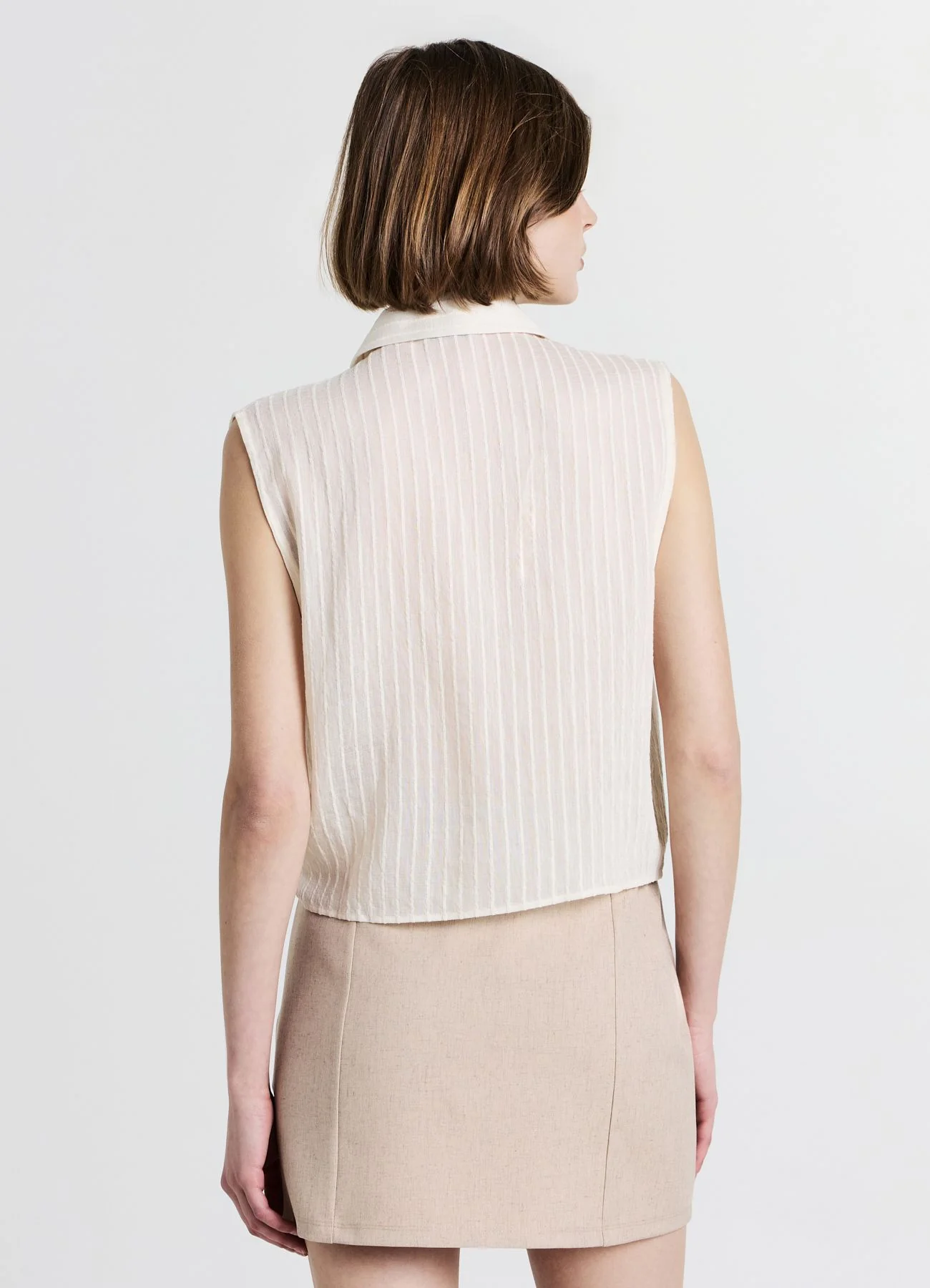 Camicia smanicata righe in rilievo - Image 2