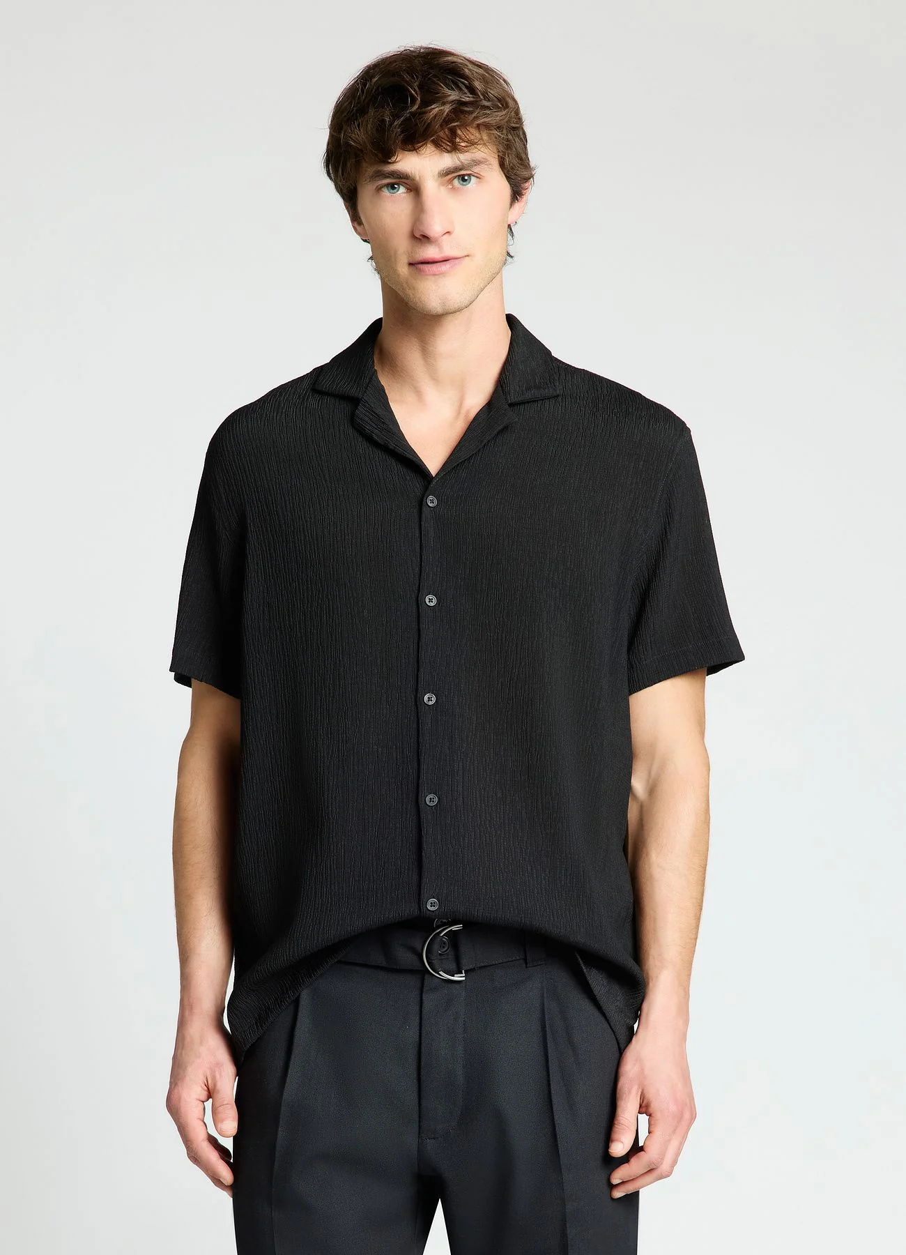 Camicia tinta unita con colletto bowling - Image 3