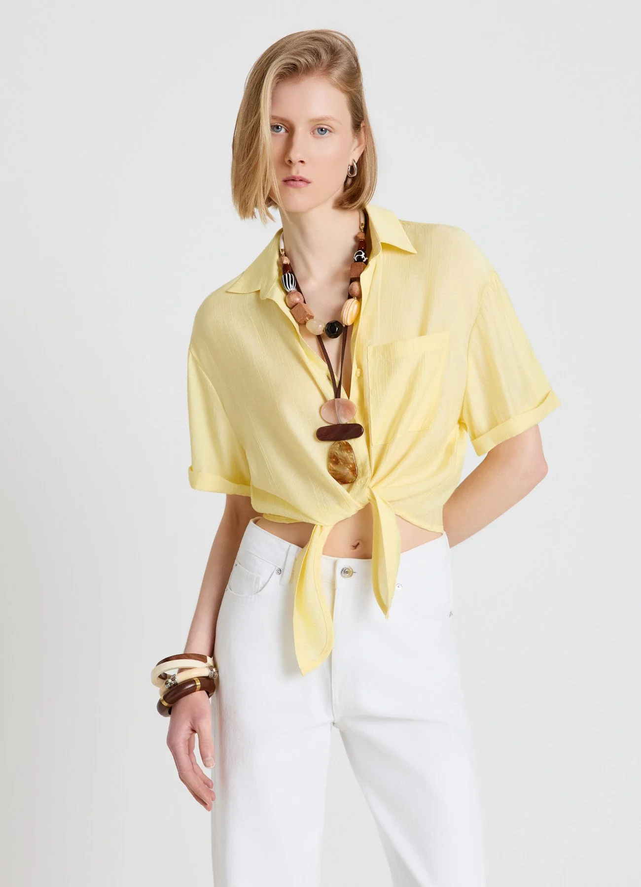 Camicia tinta unita con nodo - Image 7